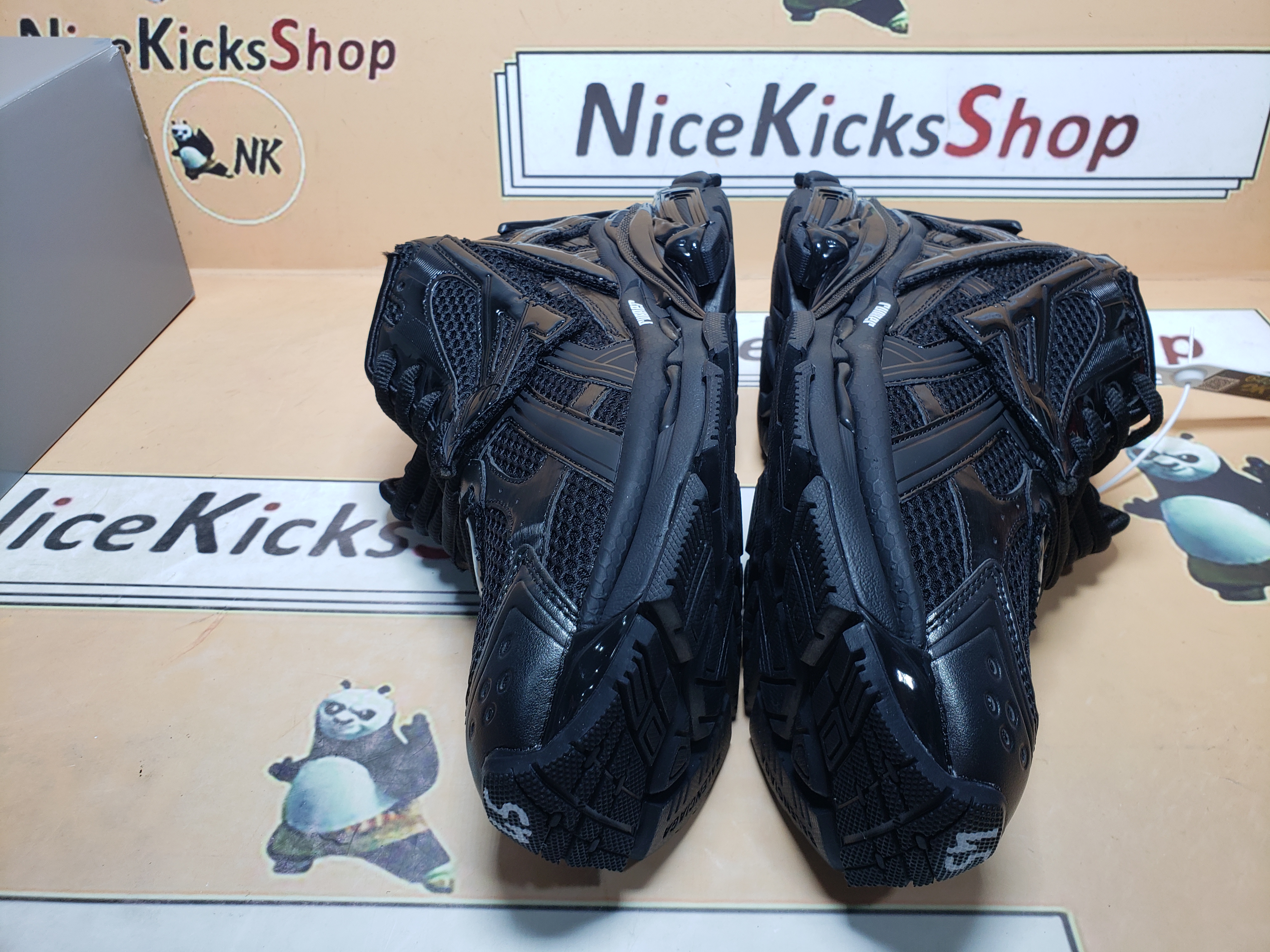  Perfectkicks Balenciaga Runner Black 656065W3RA11000  review gbfghgf 02