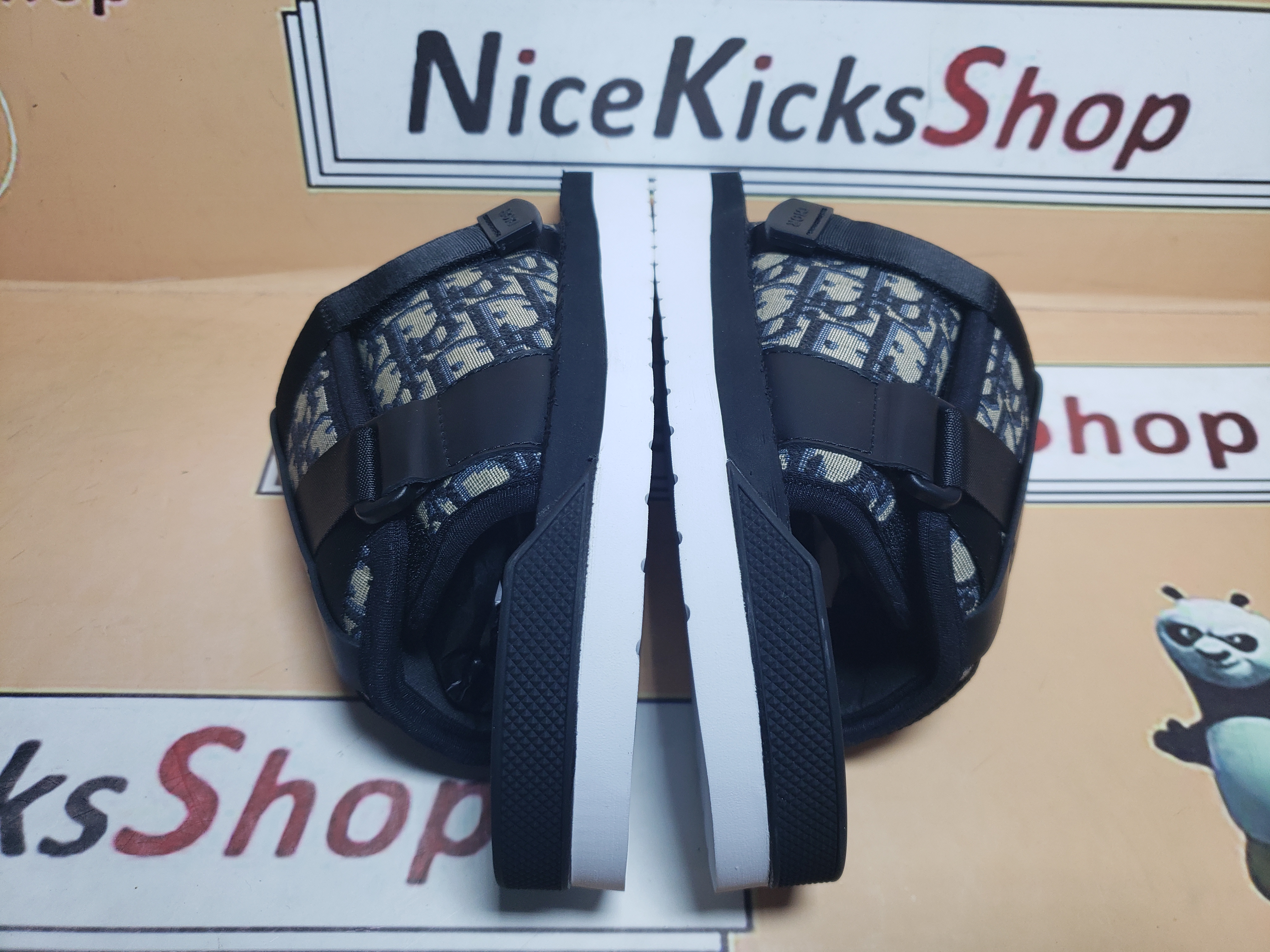 【Limited】Get Dior Alpha oblique Half Flower 3SN272ZIR 16536 review dgdghdh 03