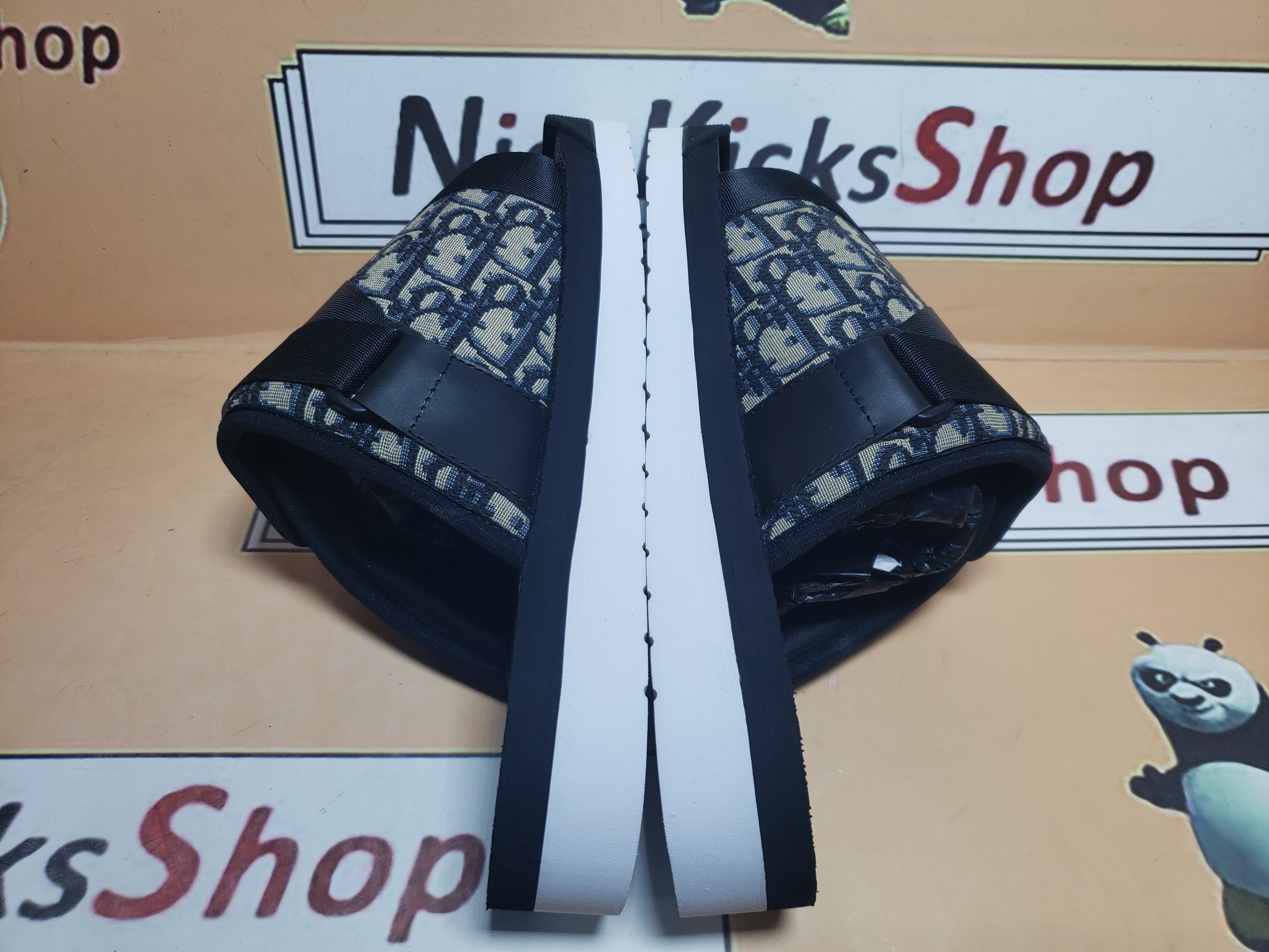 【Limited】Get Dior Alpha oblique Half Flower 3SN272ZIR 16536 review dgdghdh 02