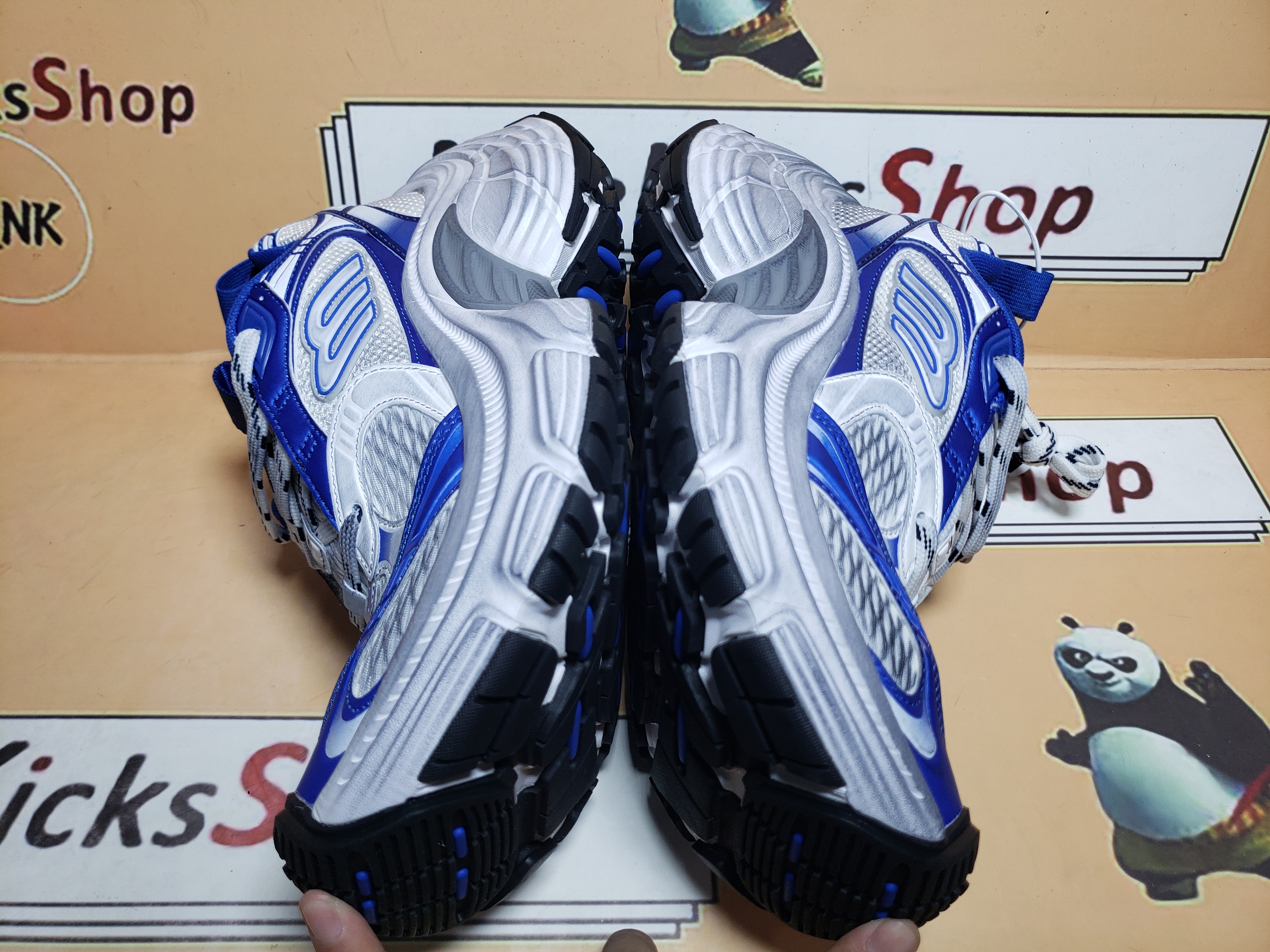  Perfectkicks Balenciaga 12th White Silver Blue 784342 W2MV2 6326 review cjghr 03