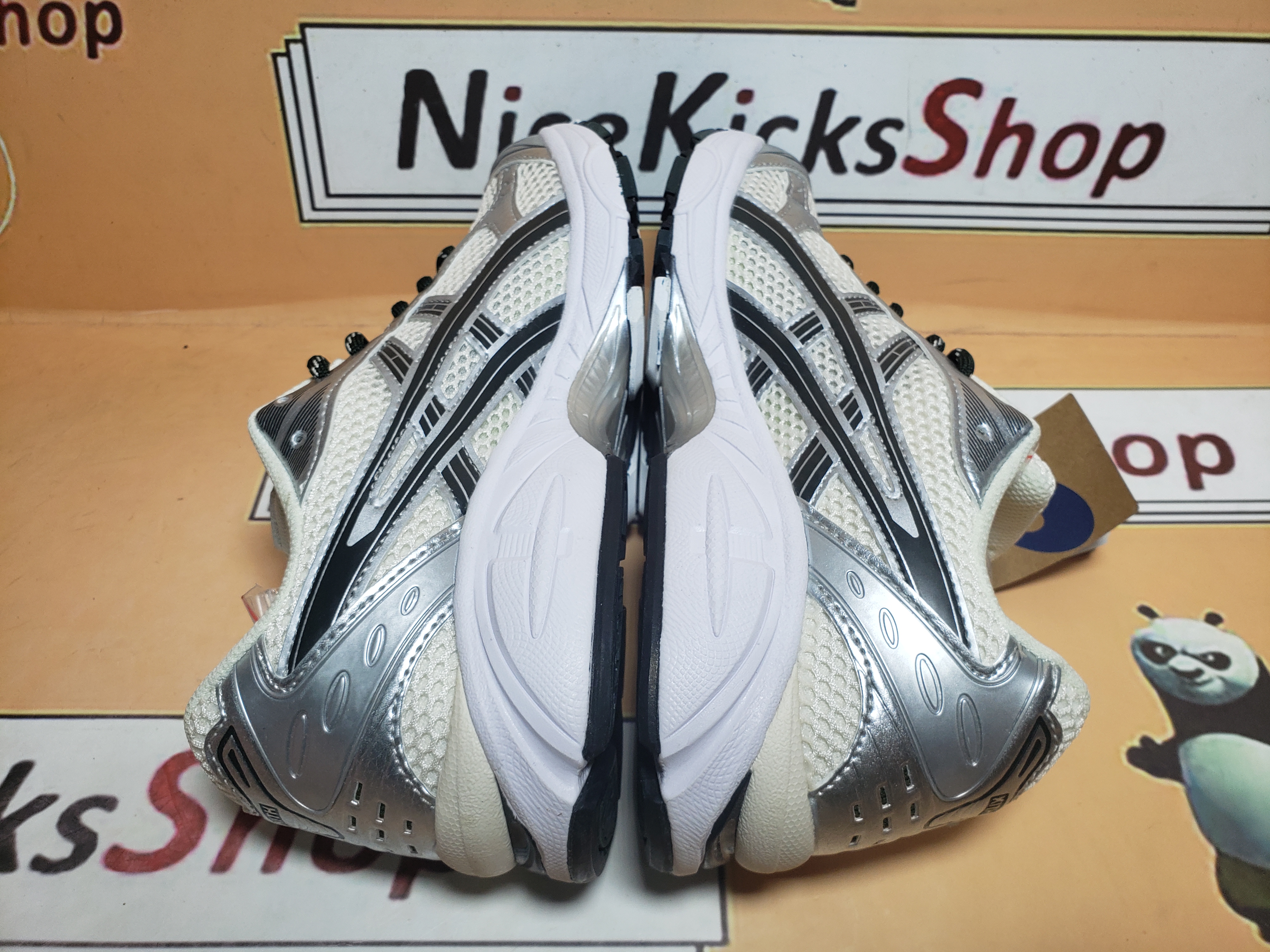 GET Kith x Asics Gel Kayano 14 'Cream Scarab' , 1203A566-100 review ksfvsf 02