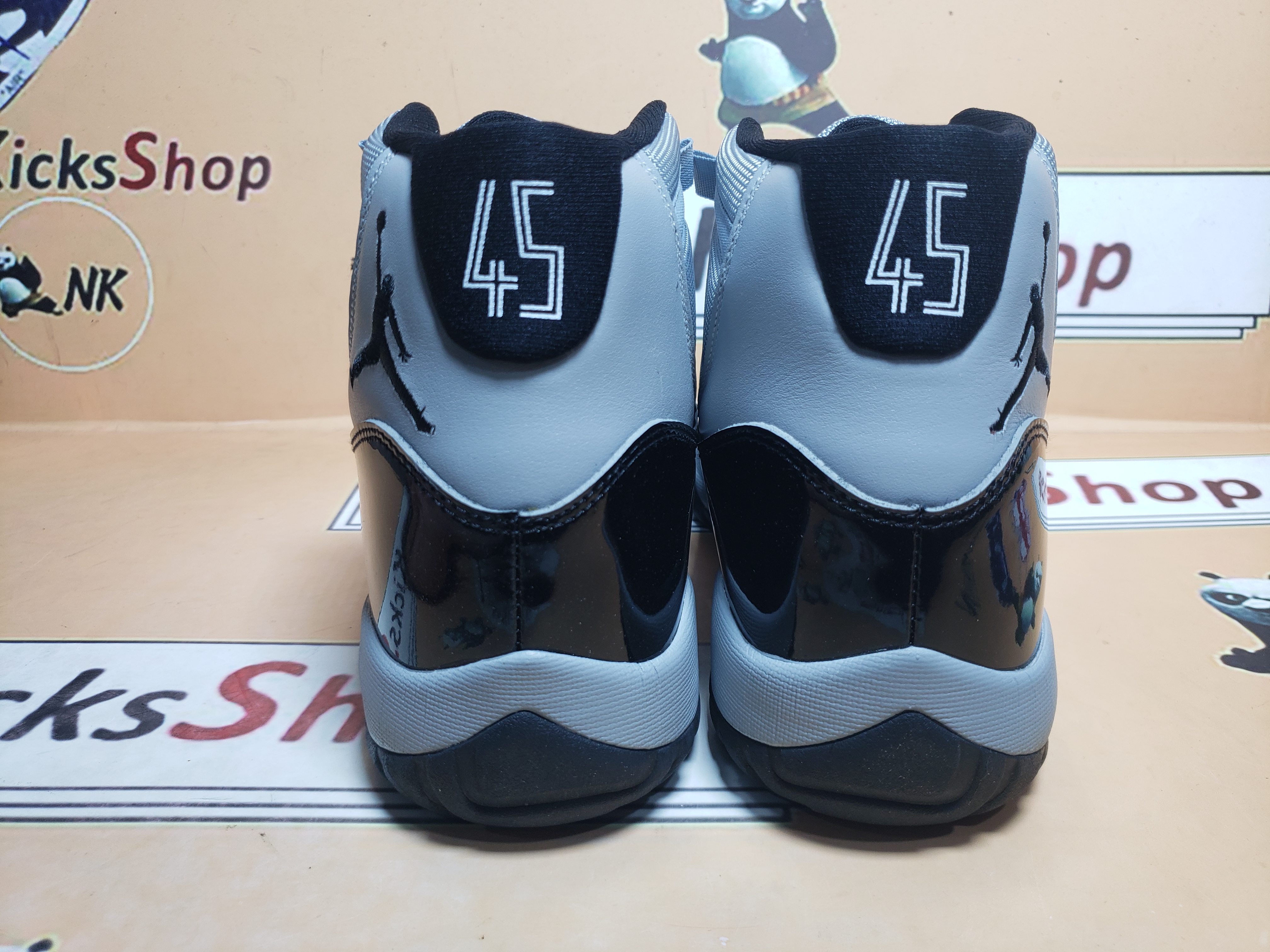 Air Jordan 11 Retro Grey CT8012-005  review sfggf 01