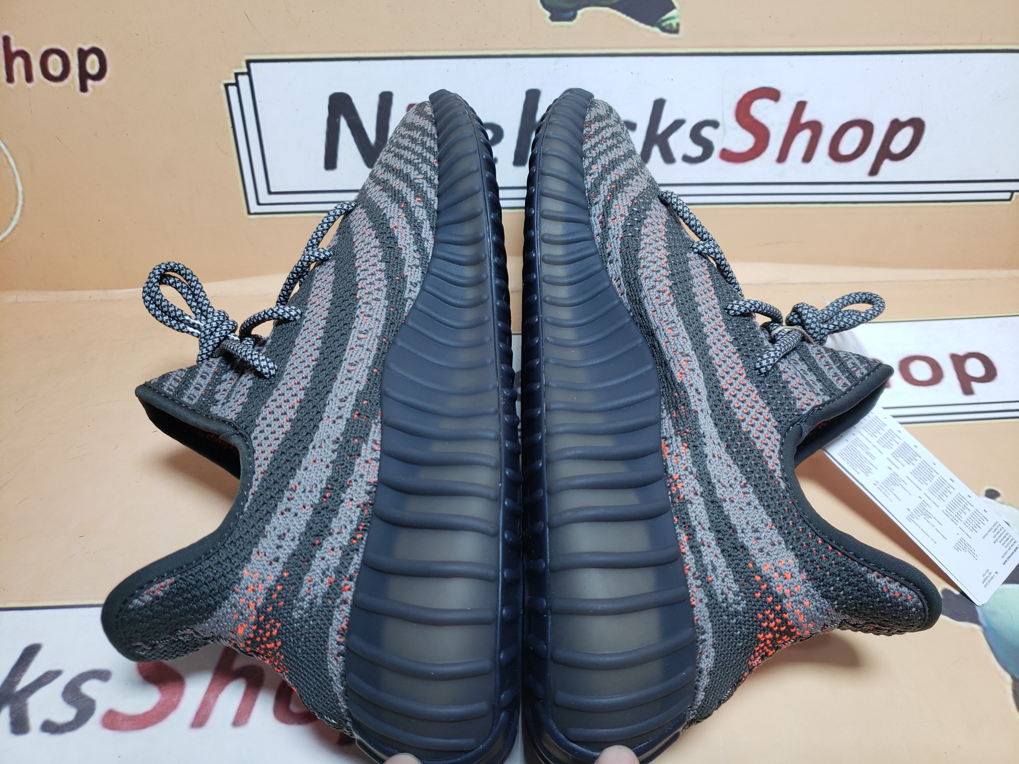  Perfectkicks Yeezy Boost 350 V2 Dark Beluga,HQ7045 review Dgnbnvk 02
