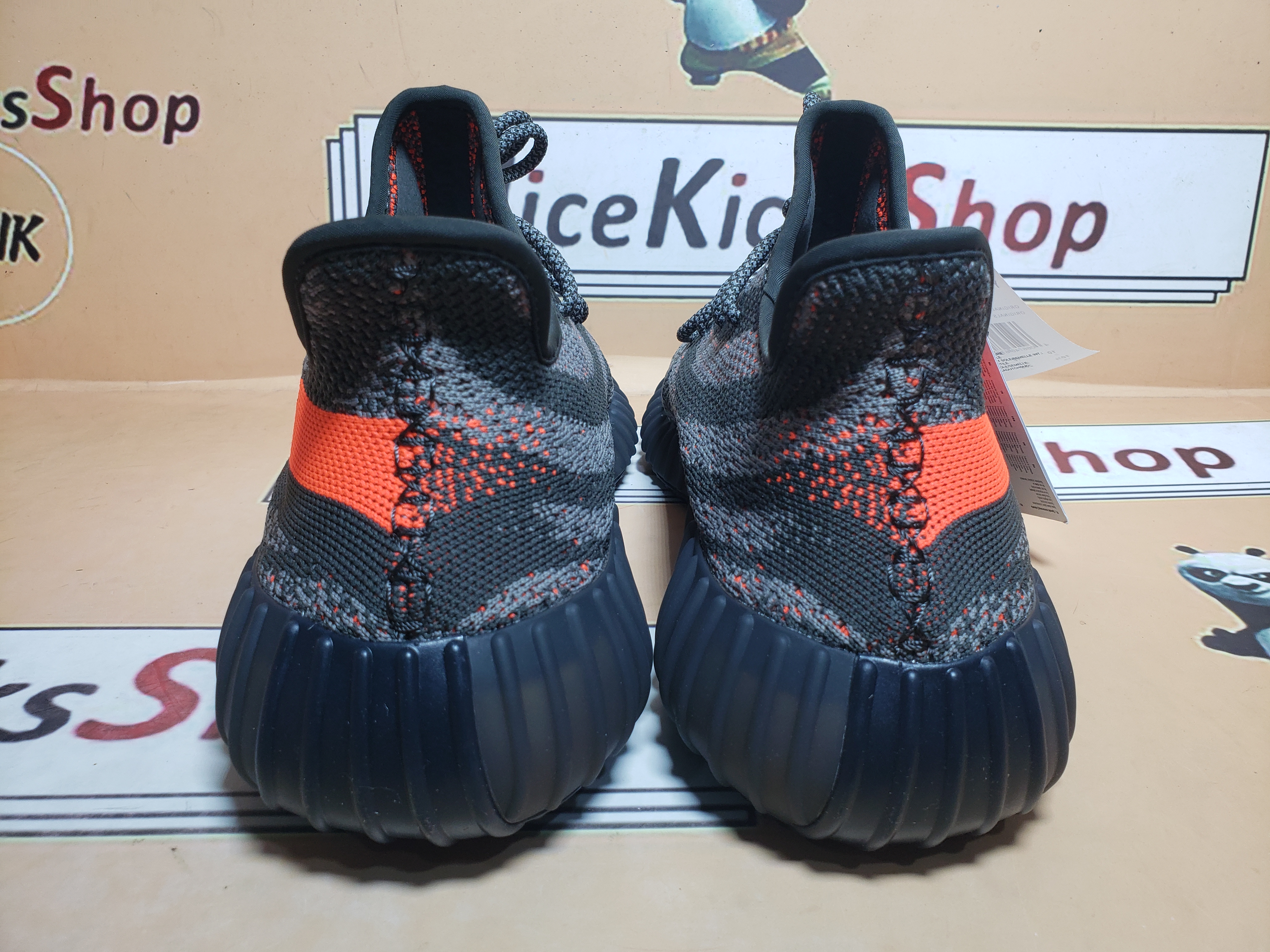  Perfectkicks Yeezy Boost 350 V2 Dark Beluga,HQ7045 review Dgnbnvk 01