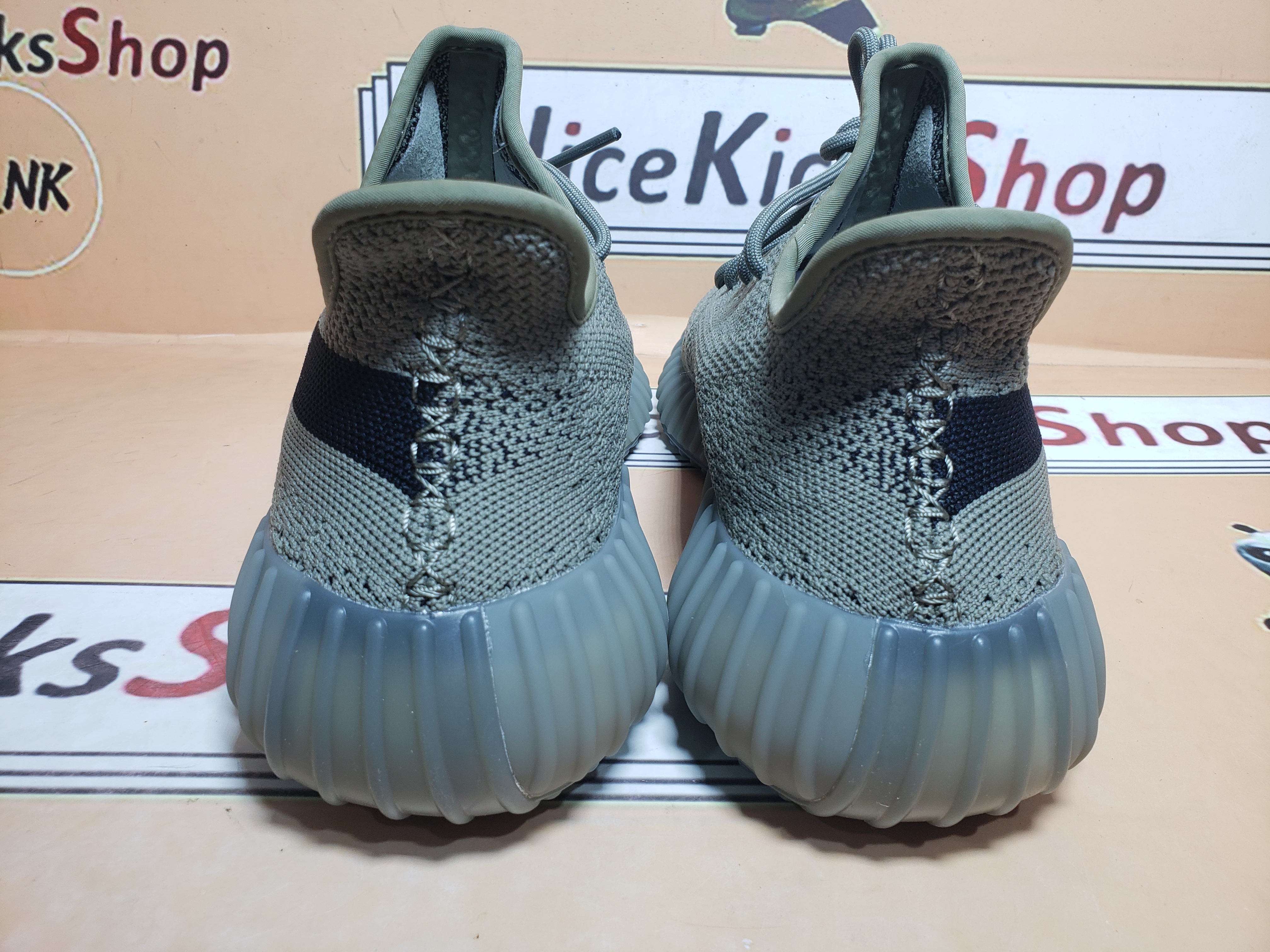  Perfectkicks Yeezy Boost 350 V2 Granite HQ2059 review ngfdgvb 03
