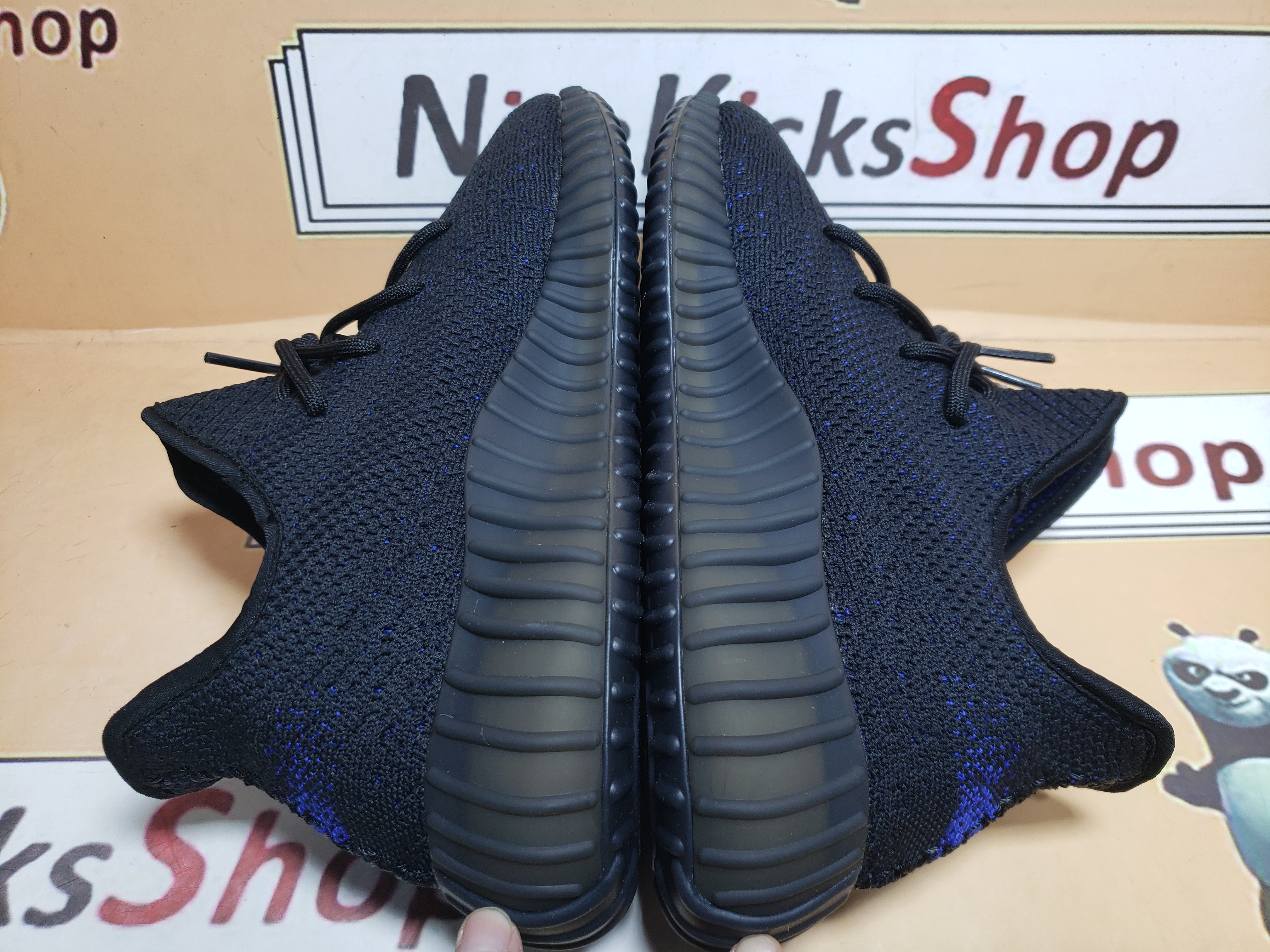 Perfectkicks Yeezy Boost 350 V2 Black Blue,GY7164 review dgfhser 01