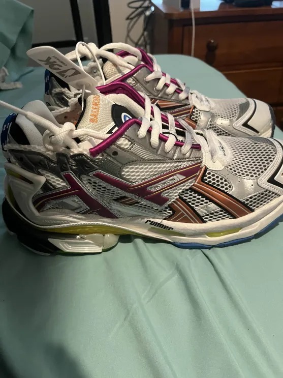  Perfectkicks Balenciaga Runner Silver Purple review grfet