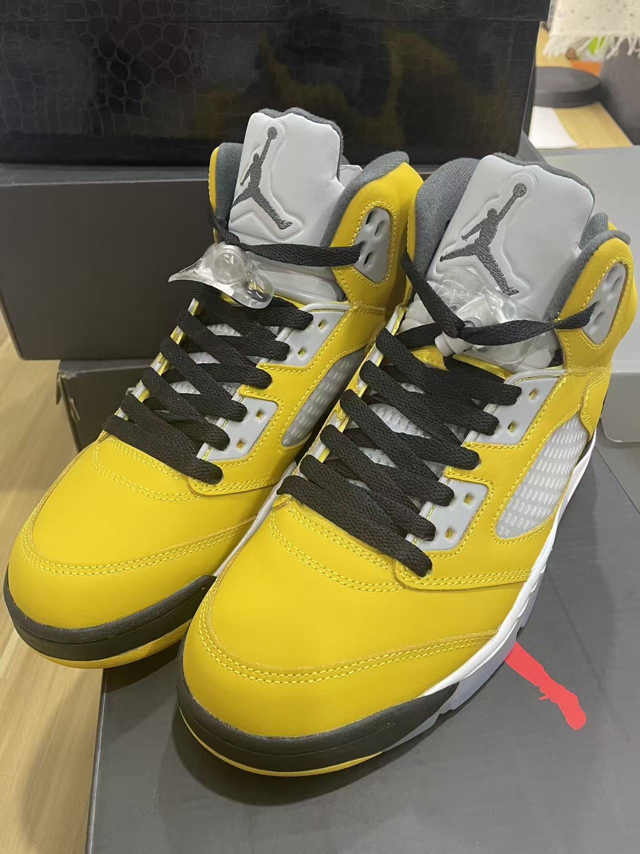 Perfectkicks Air Jordan 5 Retro Retro T23 'Tokyo' 2025 IO3372-700 review Trooper