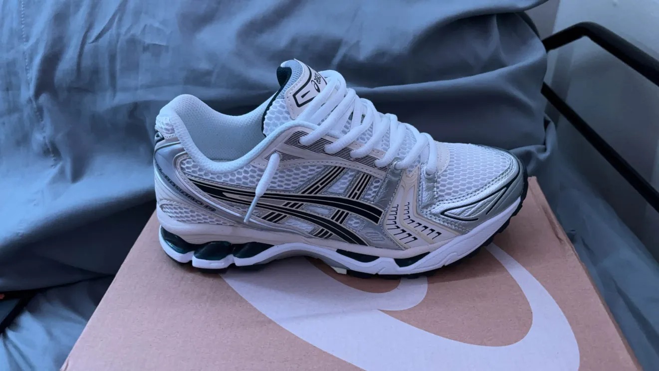  GET  Asics Gel Kayano 14 Silver Cream 1201A019-108 review Aijsdc 00