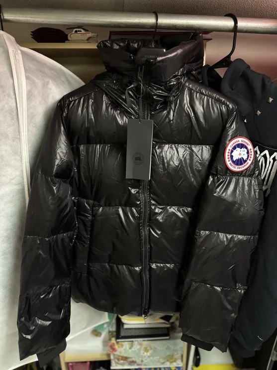 Canada goose large plaid puff down jacket Short White gray / Black review Puhsfdsa 04