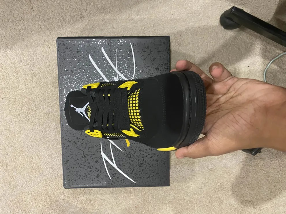  Perfectkicks Jordan 4 Retro Thunder (2023),DH6927-017 review JGHuadh 02