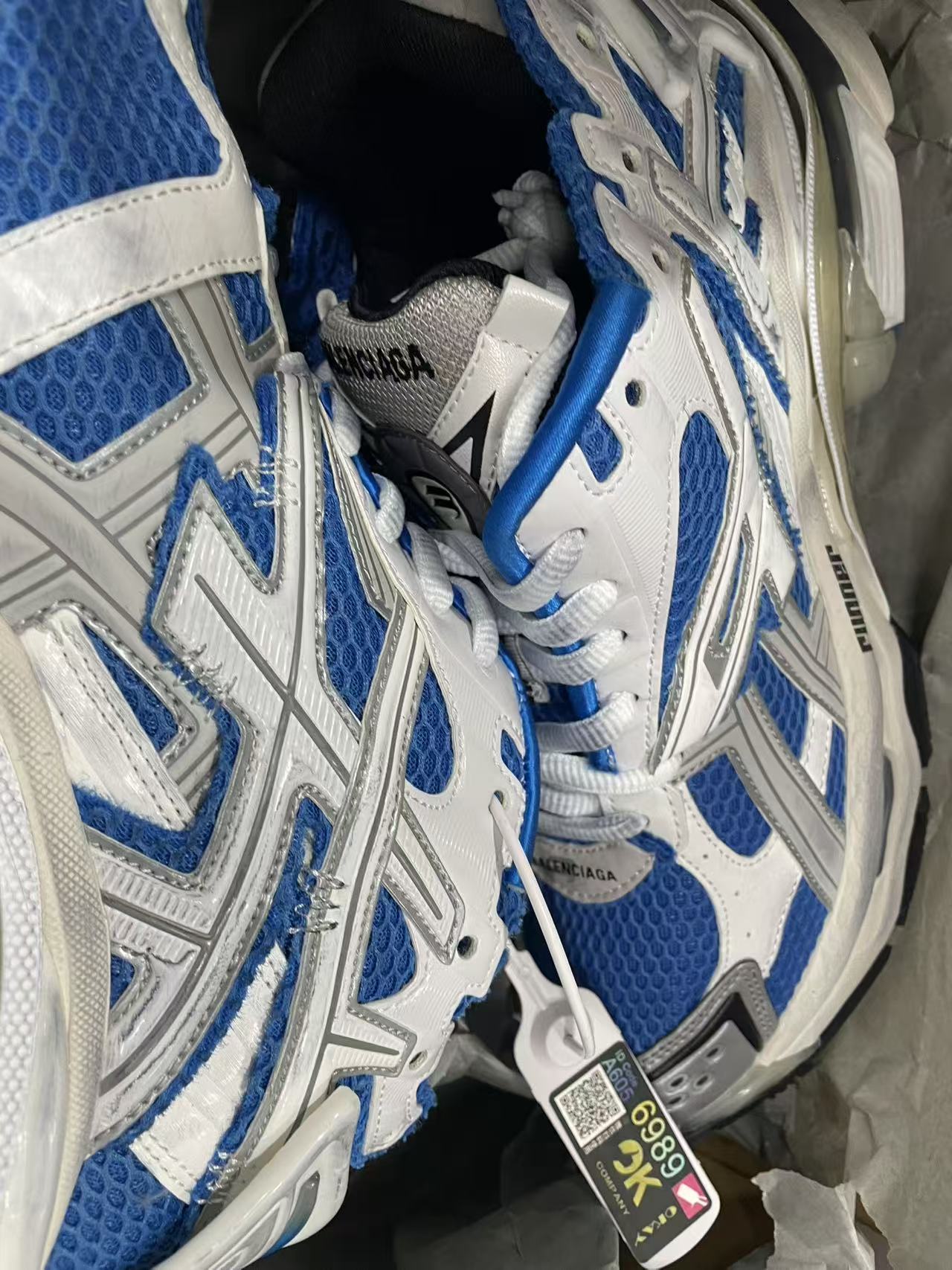  Perfectkicks Balenciaga Runner White Blue 677403 W3RB3 4912 review Djfdgd 00