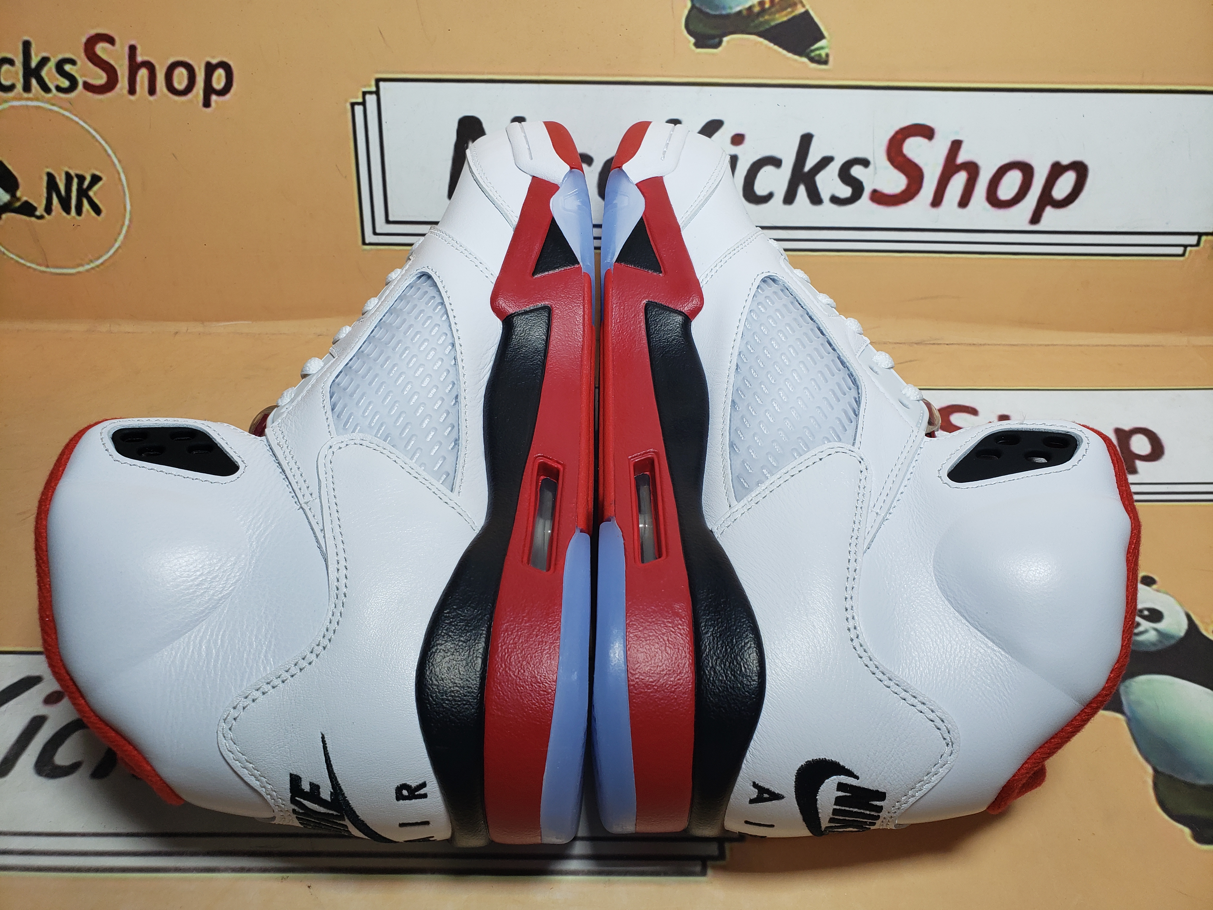 Perfectkicks Air Jordan 5 Retro 'Fire Red' 2025 HQ7978-101 review Nduashf 02