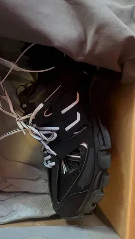  Perfectkicks Balenciaga Tess Black And White 542023 W1GB1 2045（LED) review BUHusahed 01