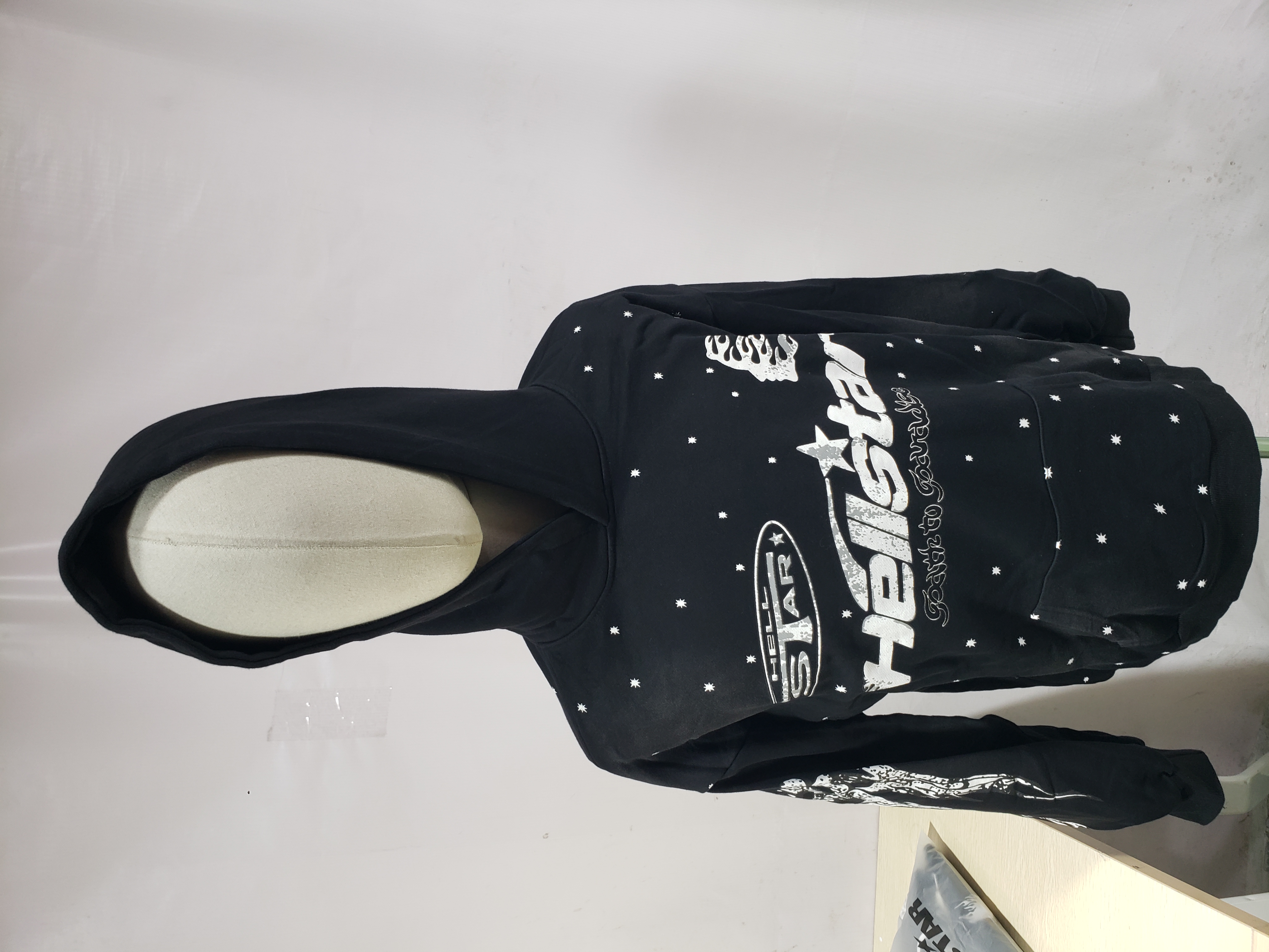  Hellstar Hoodie Tracksuit review nicekicksshop 01