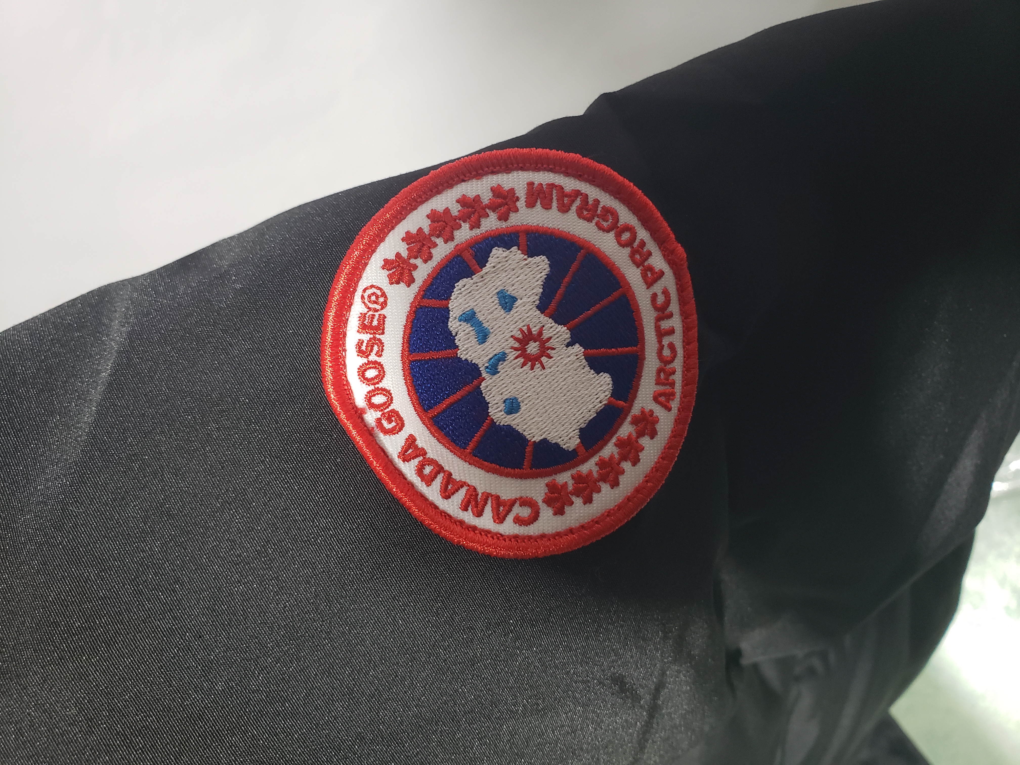 Canada goose down jacket 17 Gray/Black/Dark blue review Pkofk 02