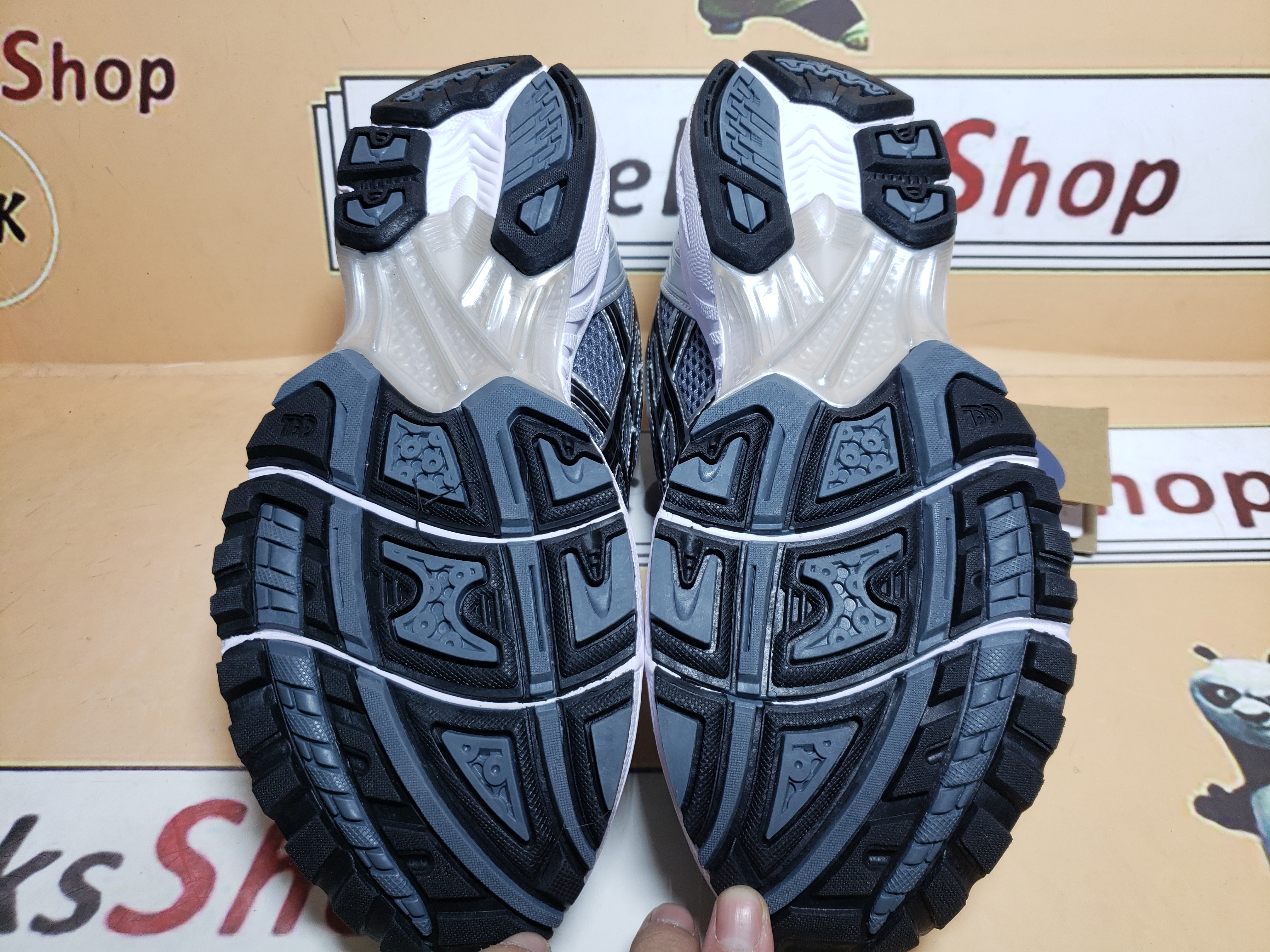 GET Asics Gel Kayano 14 'Metropolis Jasper Green' , 1203A537-020 review Akzkkdz 04