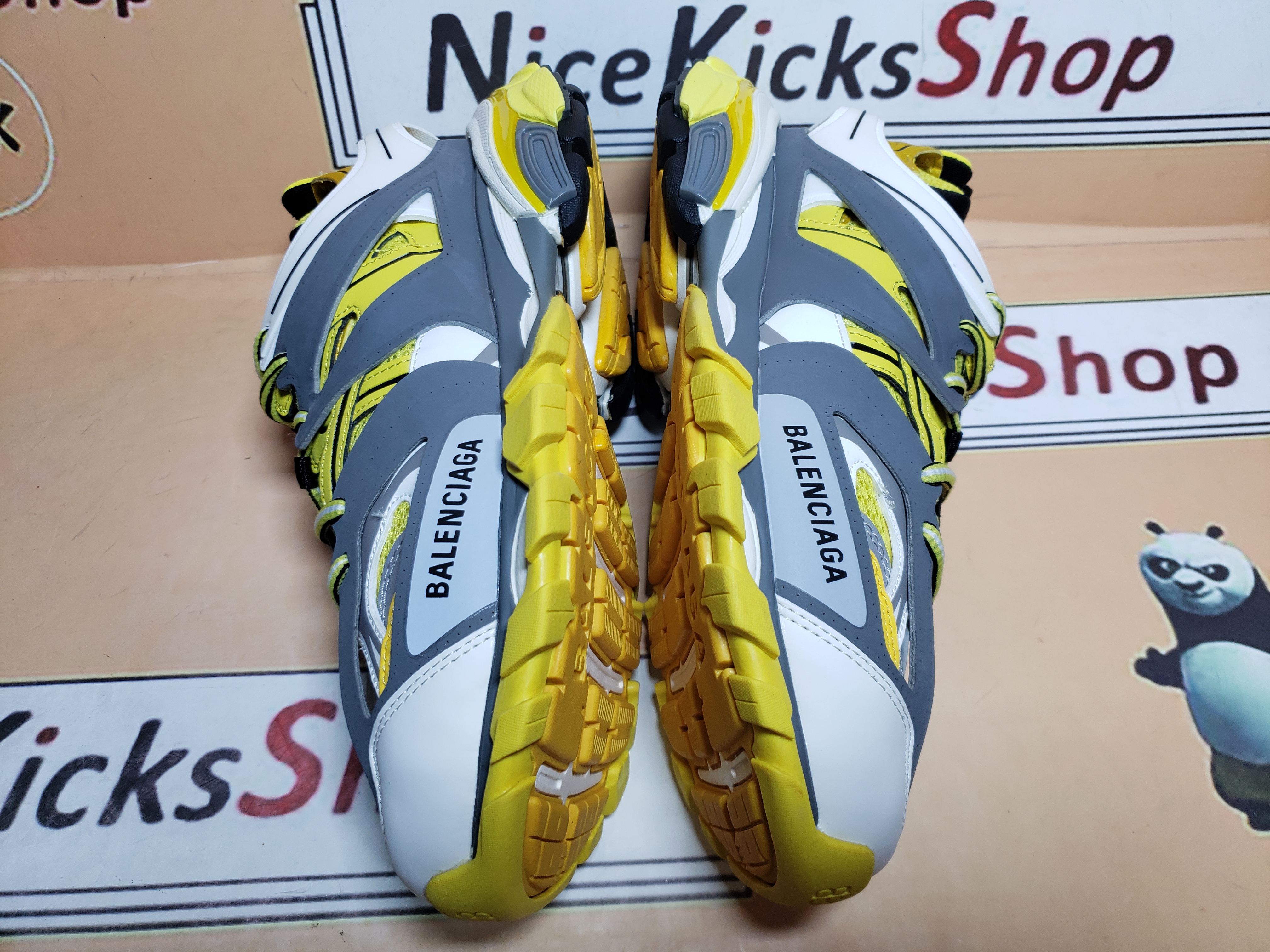 Perfectkicks Balenciaga Track Yellow Grey review Nojfdlp 03