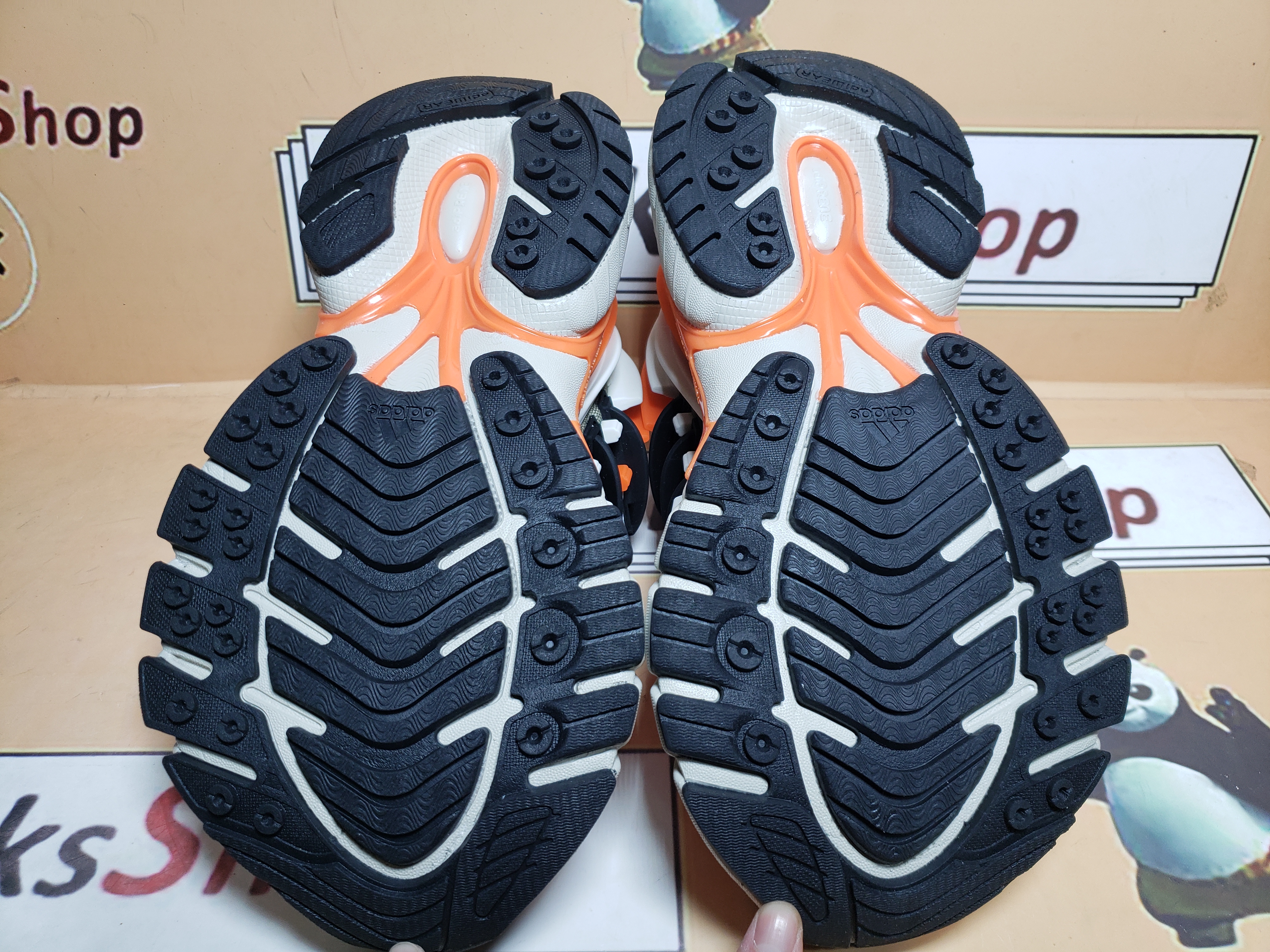 GET adidas Adistar x Pharrell x VIRGINIA  Jellyfish Focus Olive Orange JP9261 review Ntjdp 04