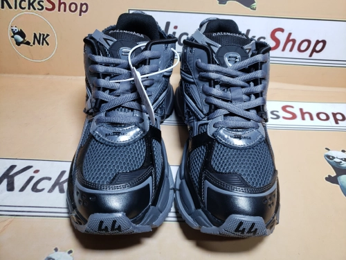 Perfectkicks Balenciaga Runner All Black Gray 677402 W3RBR 1515  review 