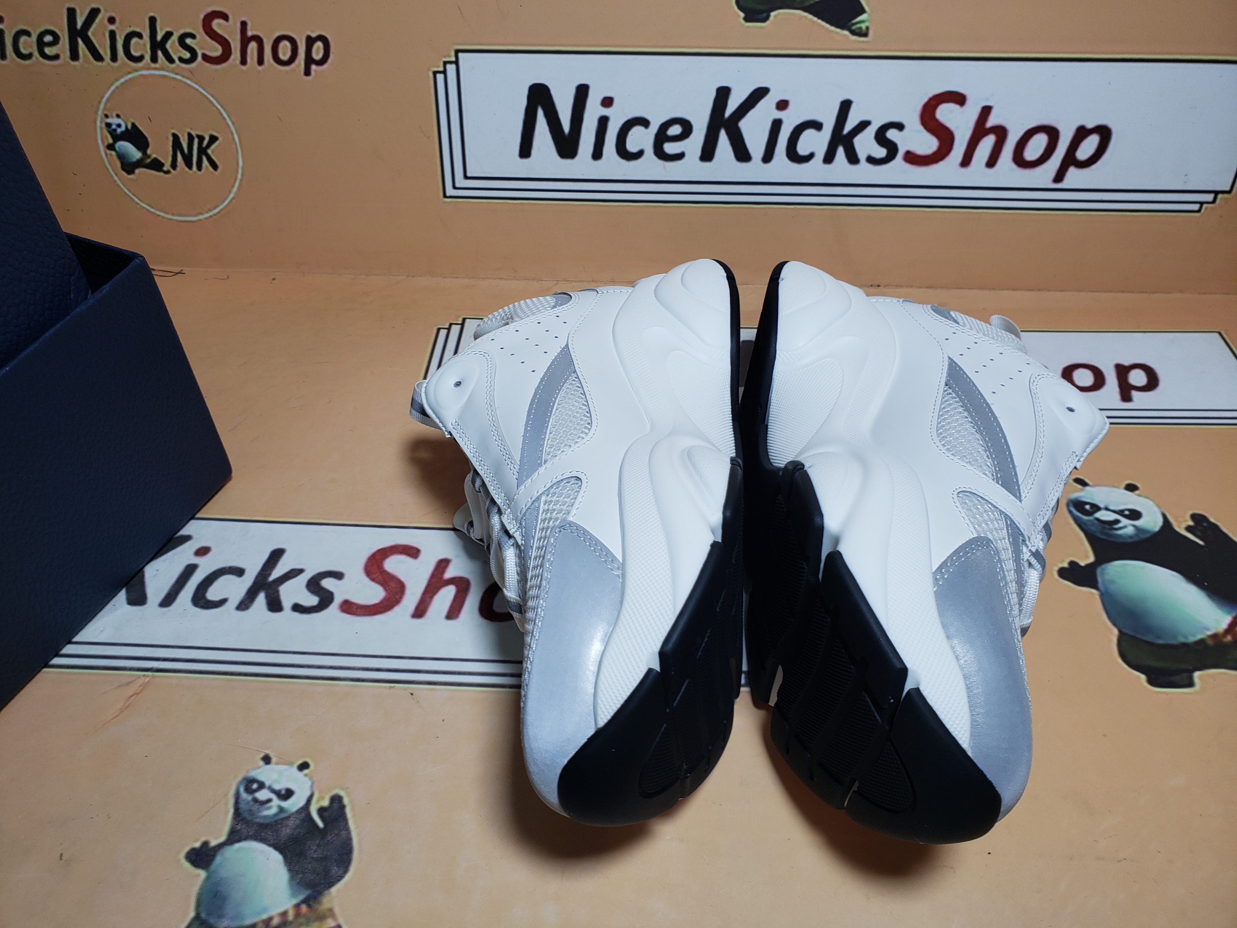 Perfectkicks  Dior B22 Triple White Silver 3SN231YJG_H000 review Pjhiuhs 02