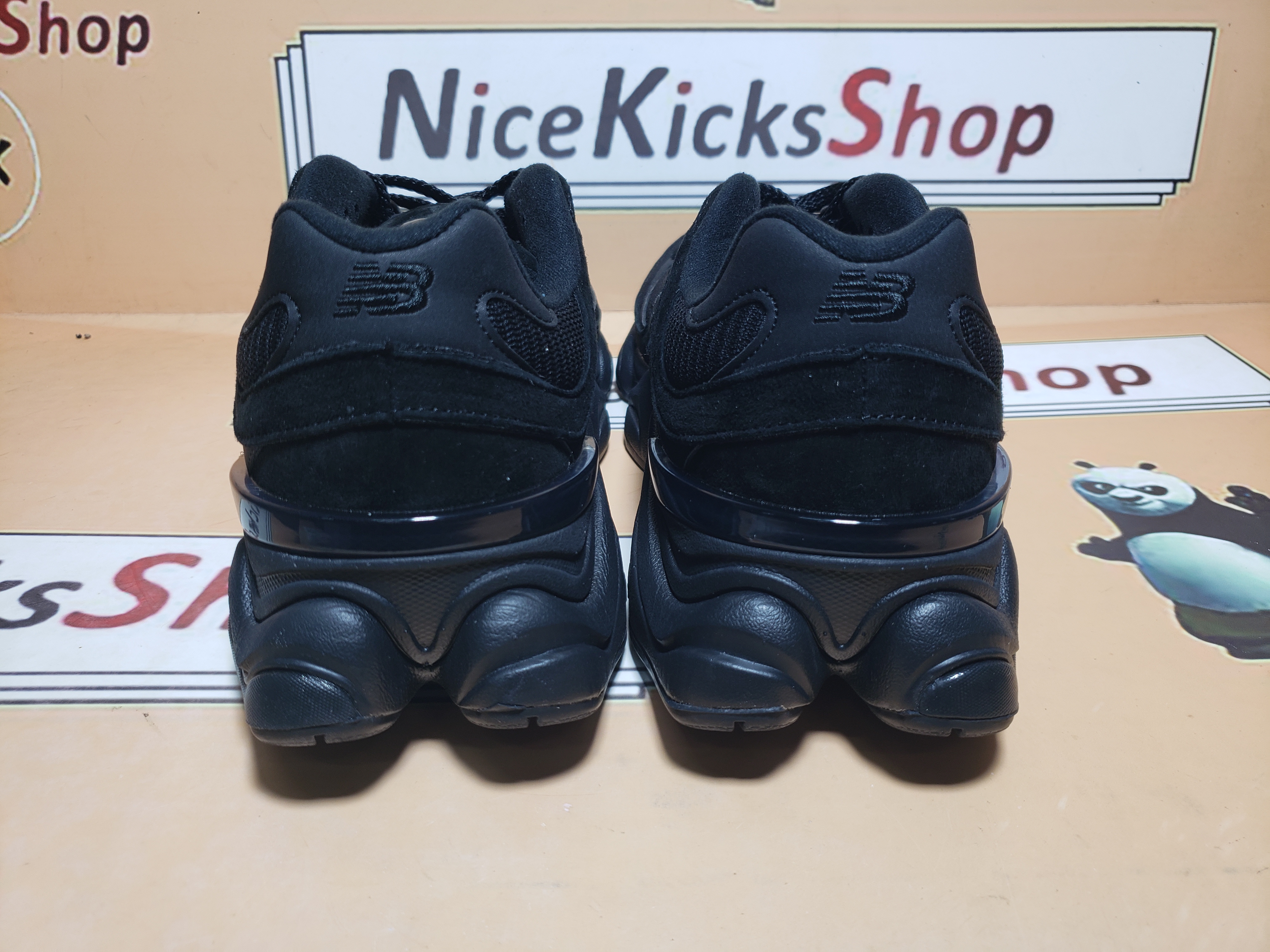  GET New Balance 9060 Triple Black Suede U9060BPM review Rdhgfhghy 00
