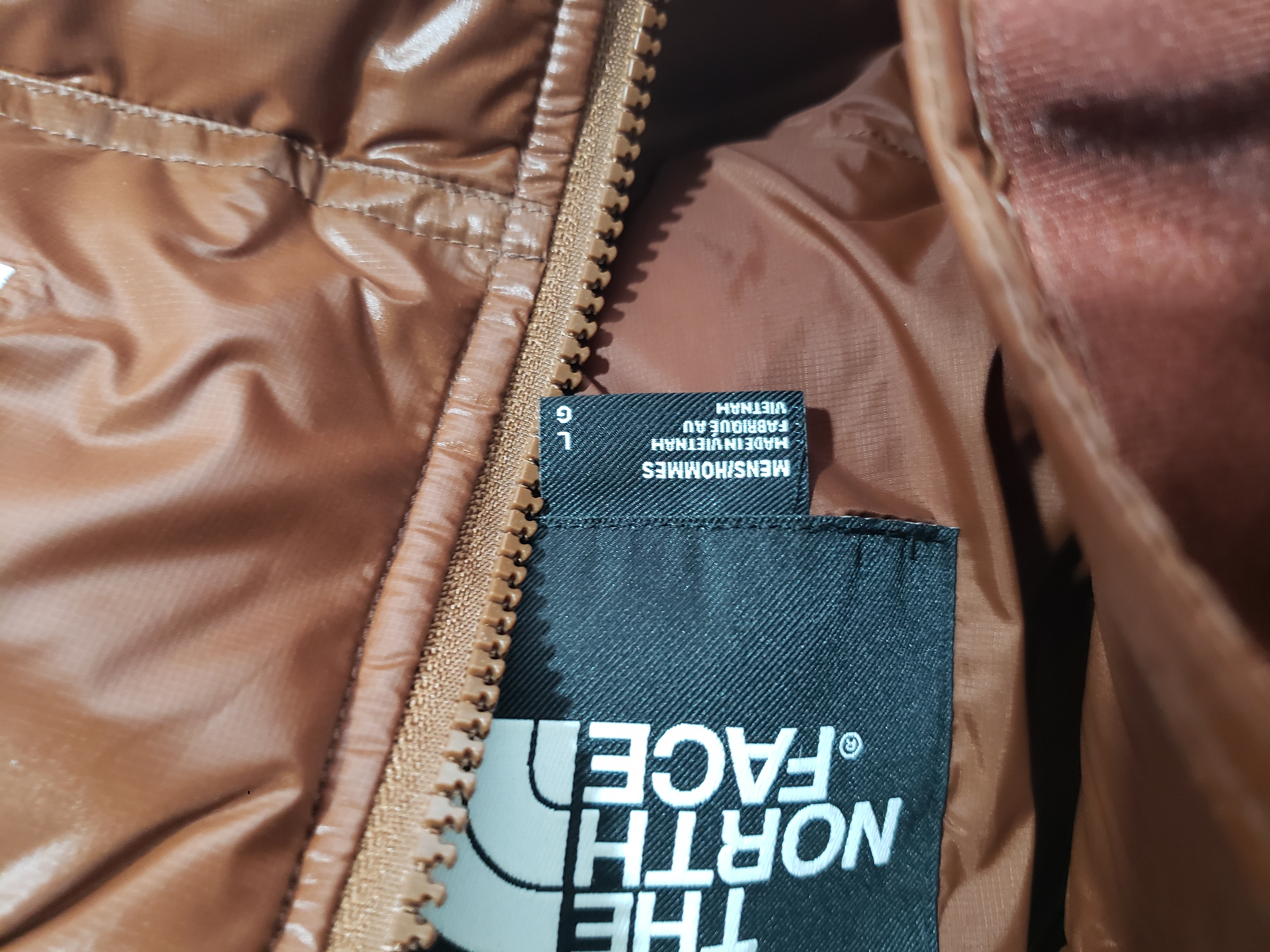 The North Face Kendall Jenner short down jacket White/Black/Red/Brown review Ajoisjdoijs 00