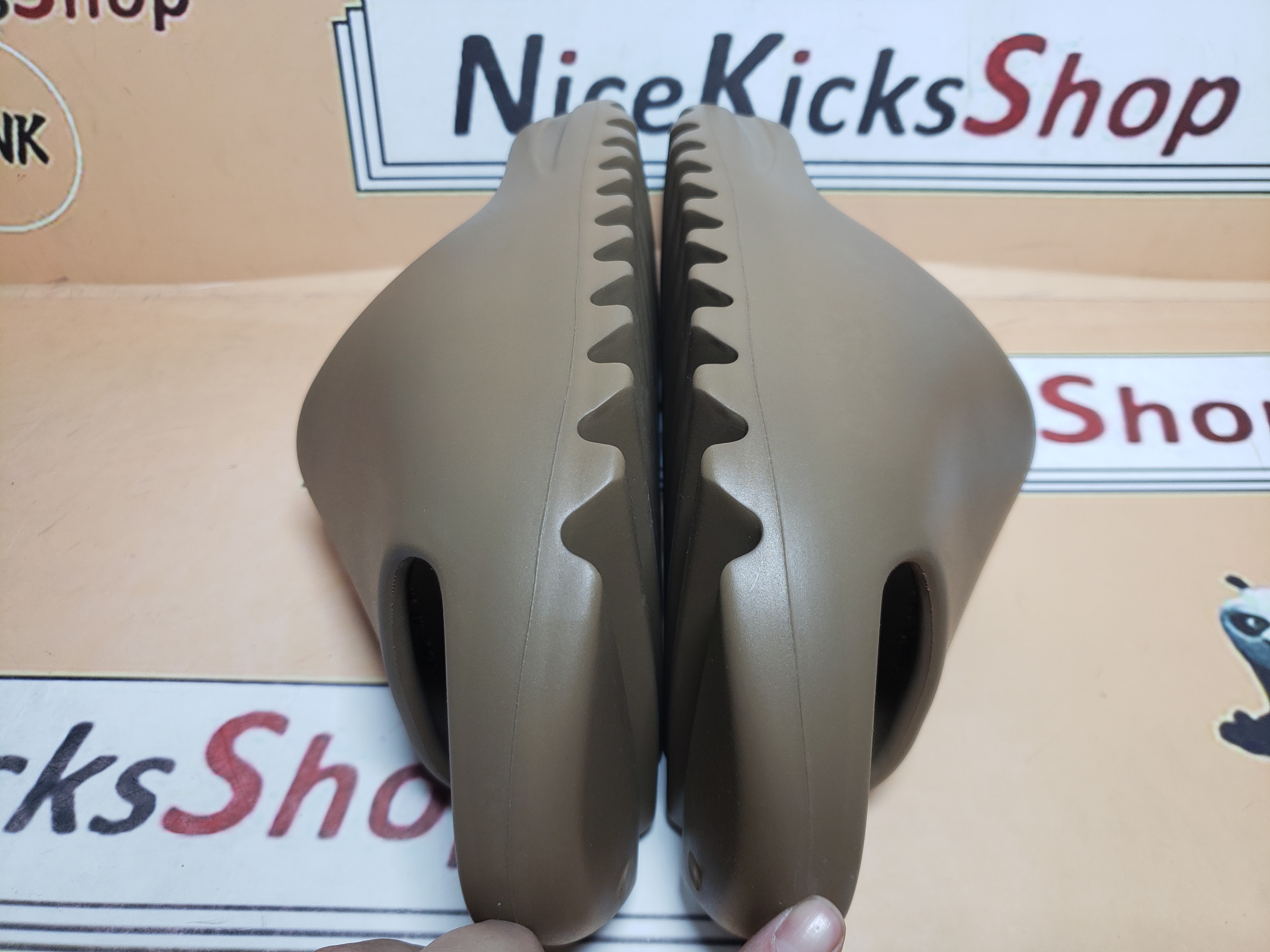  GET Yeezy Slide CORE, G55492 review Gjdhfgut 03