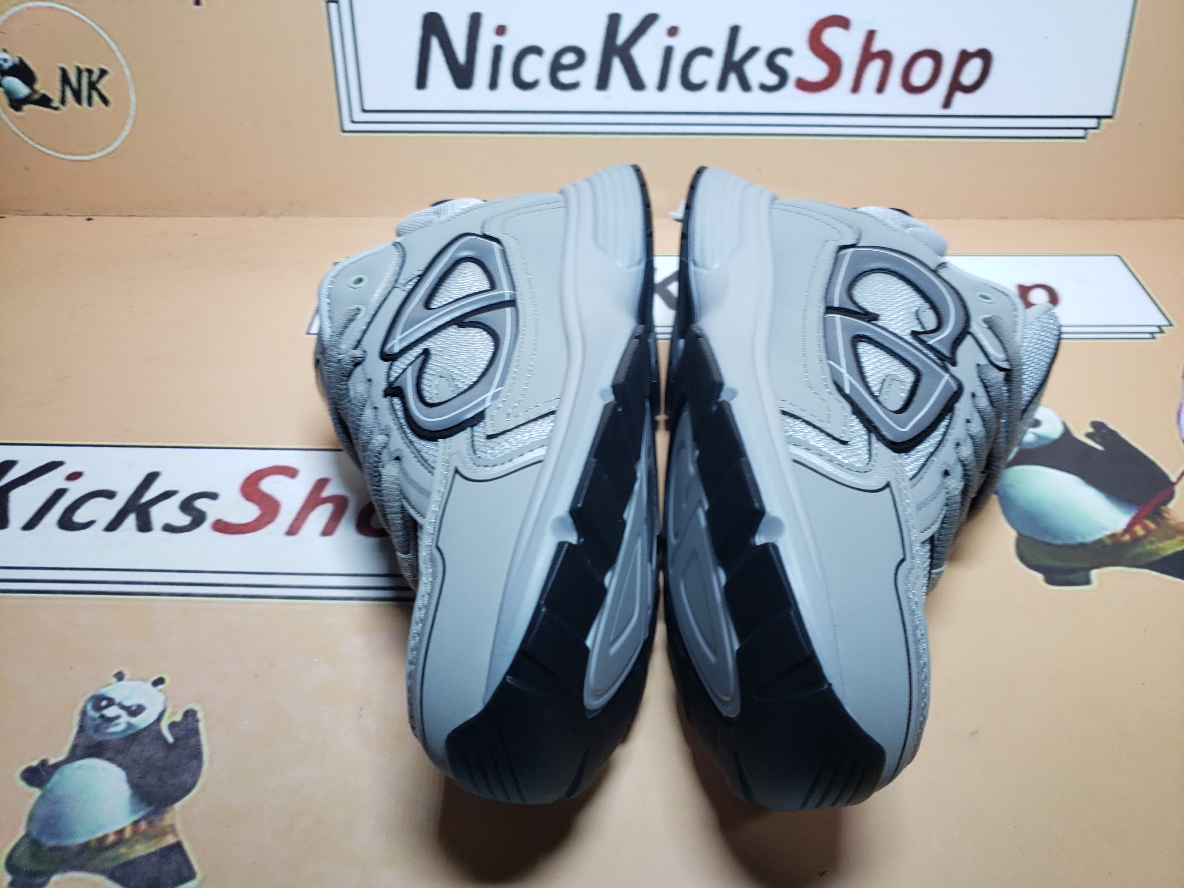  Perfectkicks  Dior B30 Light Grey Sneakers Grey 3SN279ZND-H860 review Ajoijhz 02