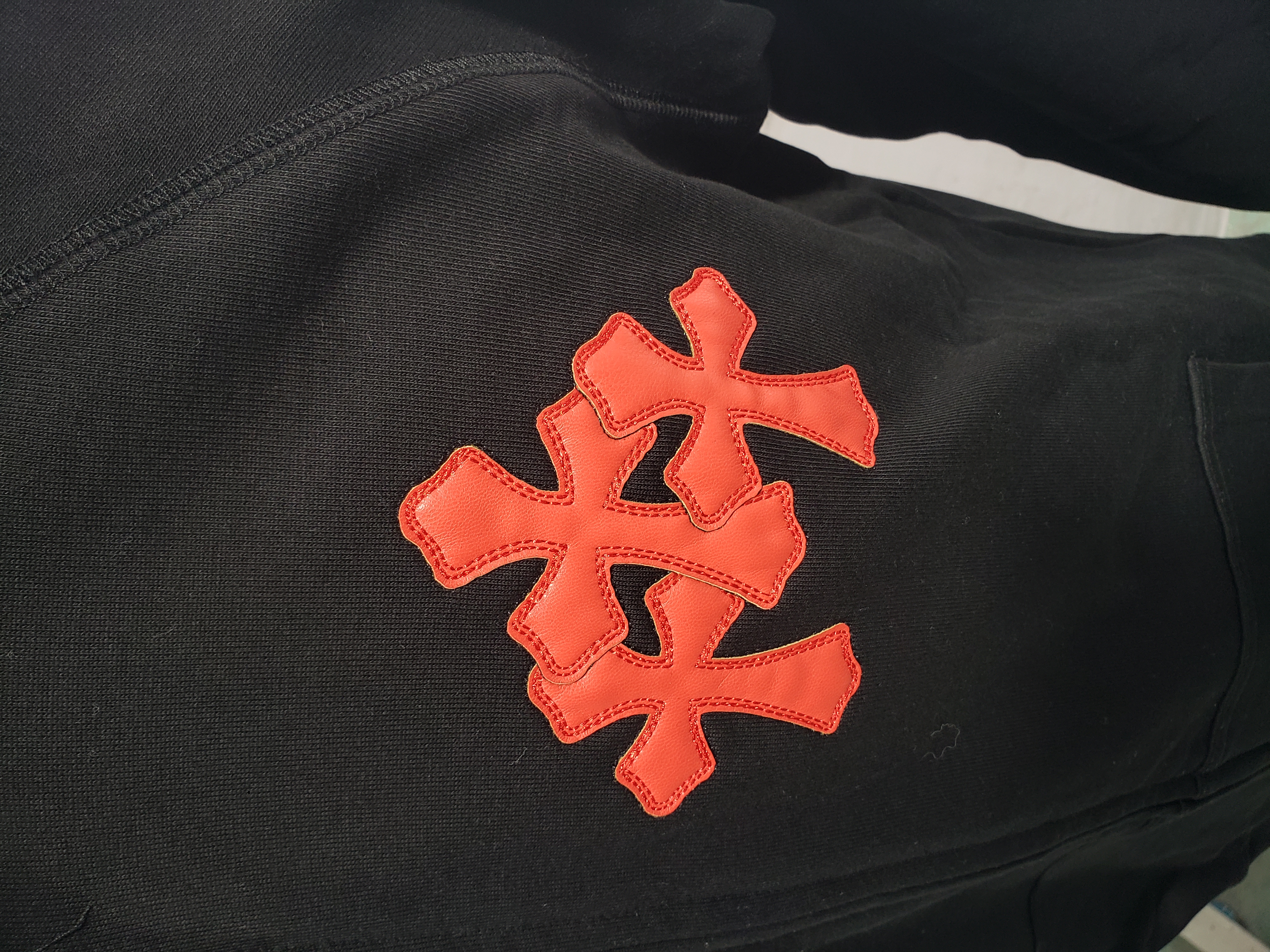  Chrome Hearts red patch zipper Hoodie review Efxgvfr 01