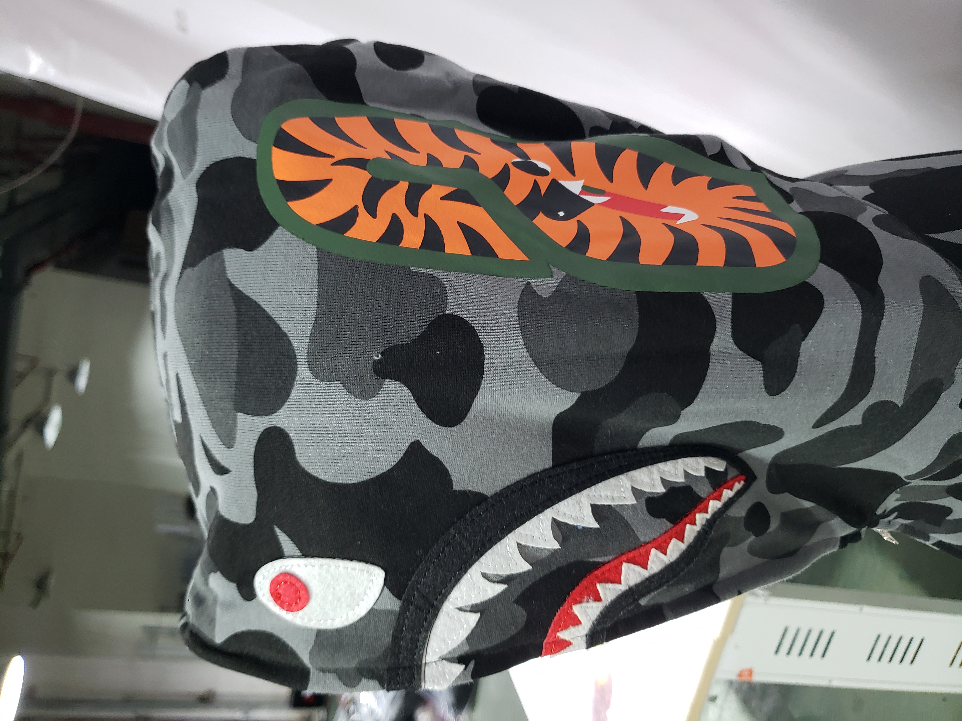  BAPE Grid Camo Shark Full Zip Hoodie Black review Roidhgt 02