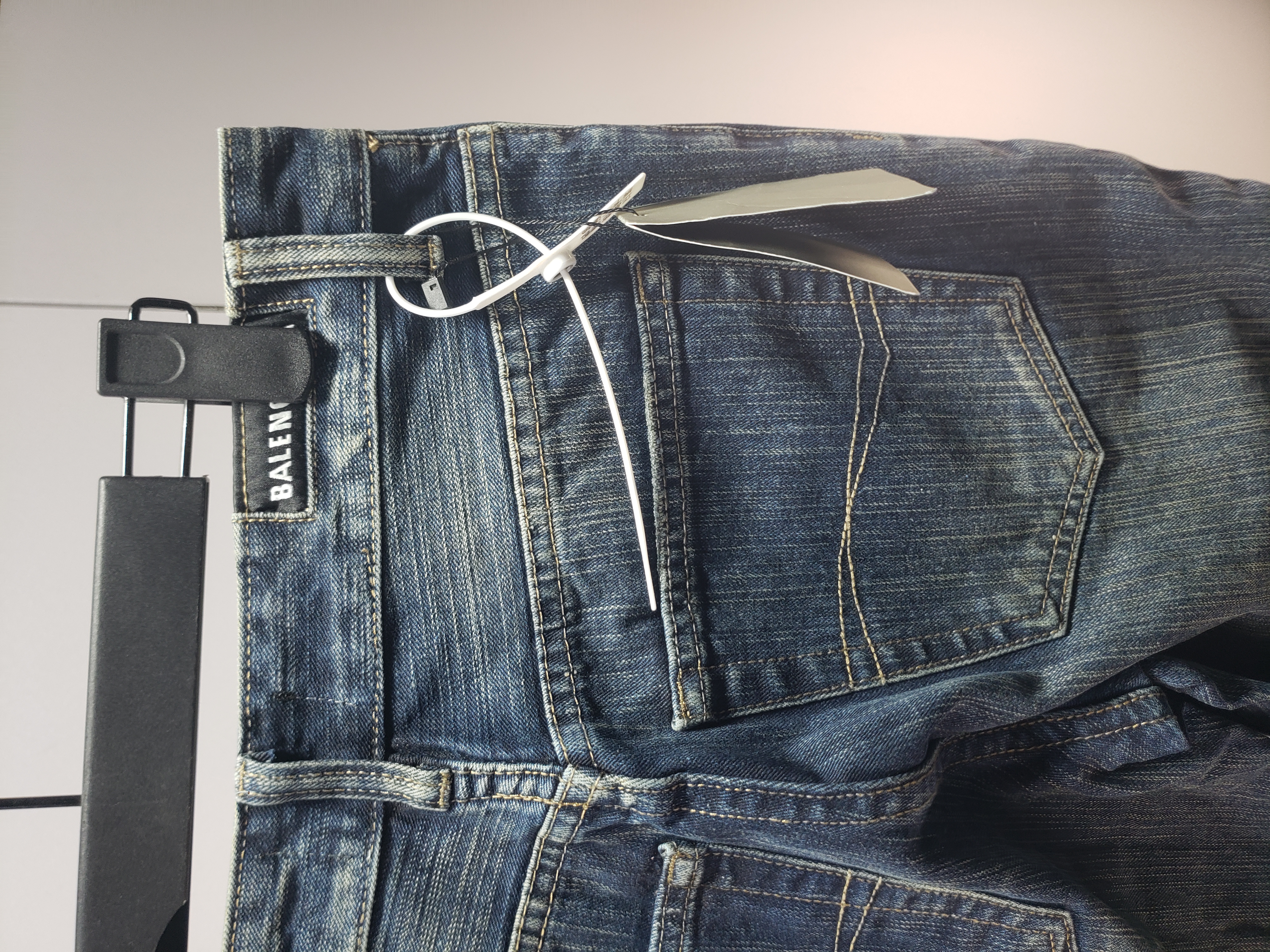  Balenciaga LOOK BOOK blue washed orange flared Jeans review Cjkgn 02