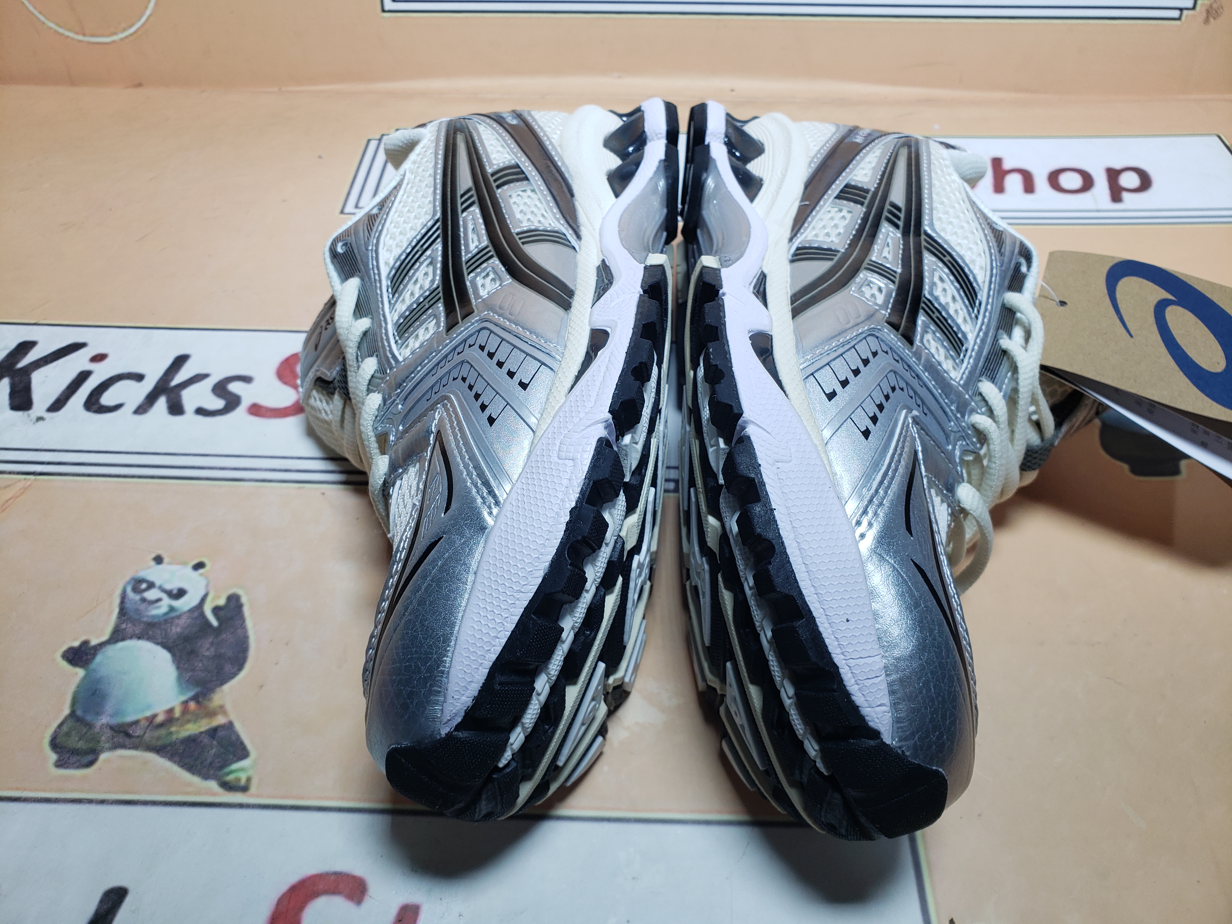 GET  Asics Gel Kayano 14 Silver Cream 1201A019-108 review Exvgxs 02