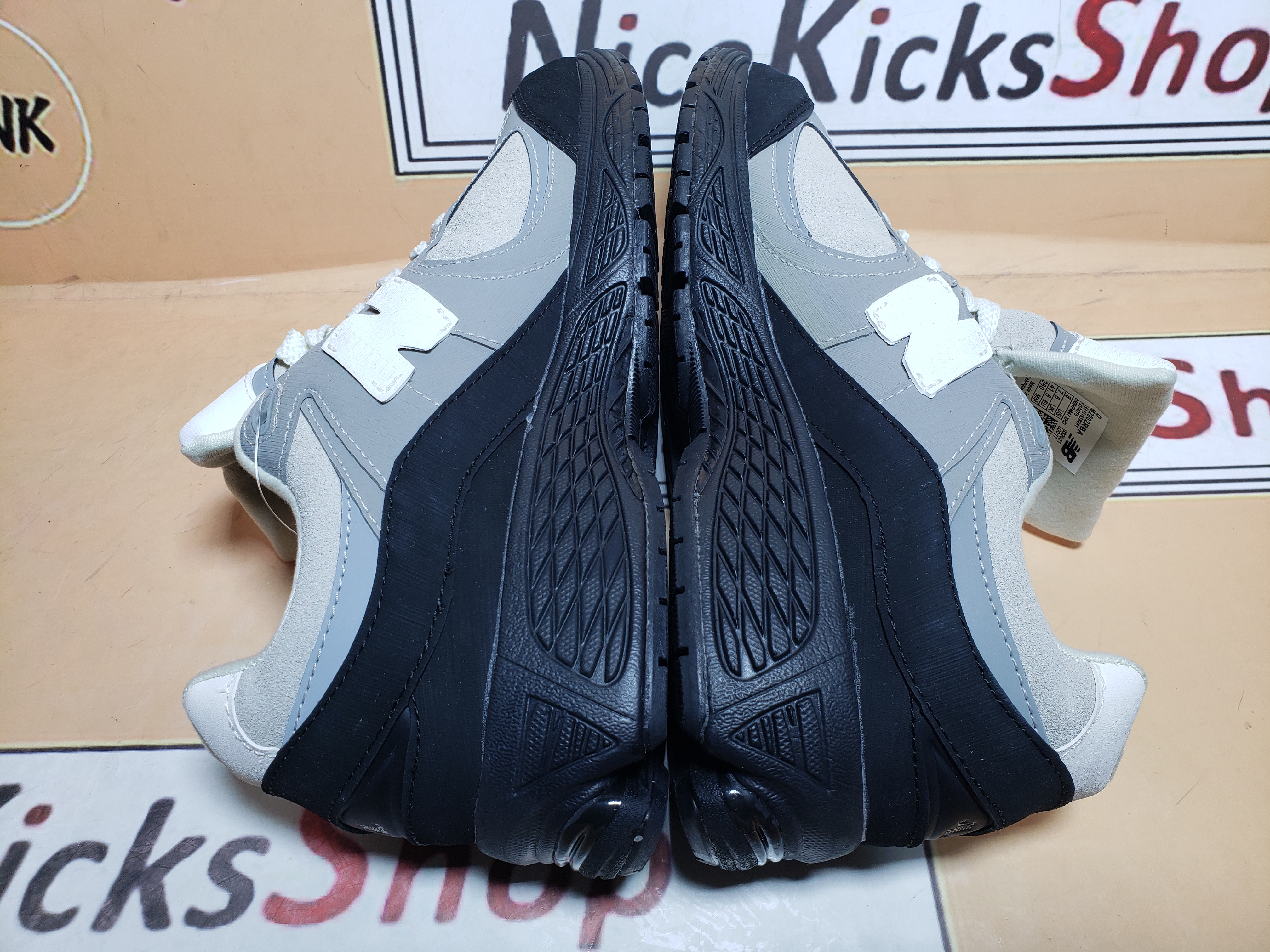  Perfectkicks New Balance 2002R The Basement Stone Grey,M2002RBA review Rdfr 02