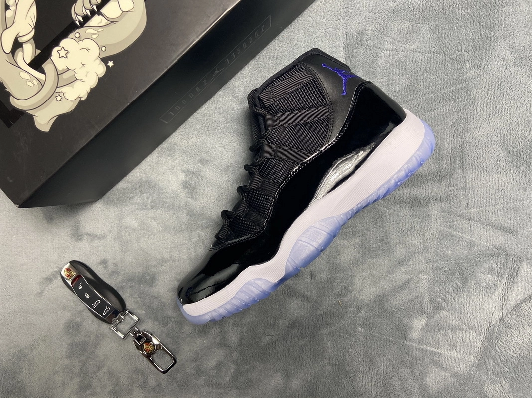 Jordan 11 Retro Space Jam