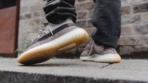 Where to Buy Yeezy 350 Reps?
