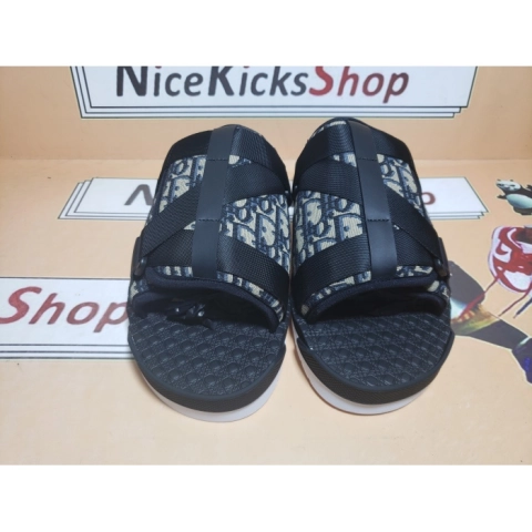 Dior Alpha oblique Half Flower