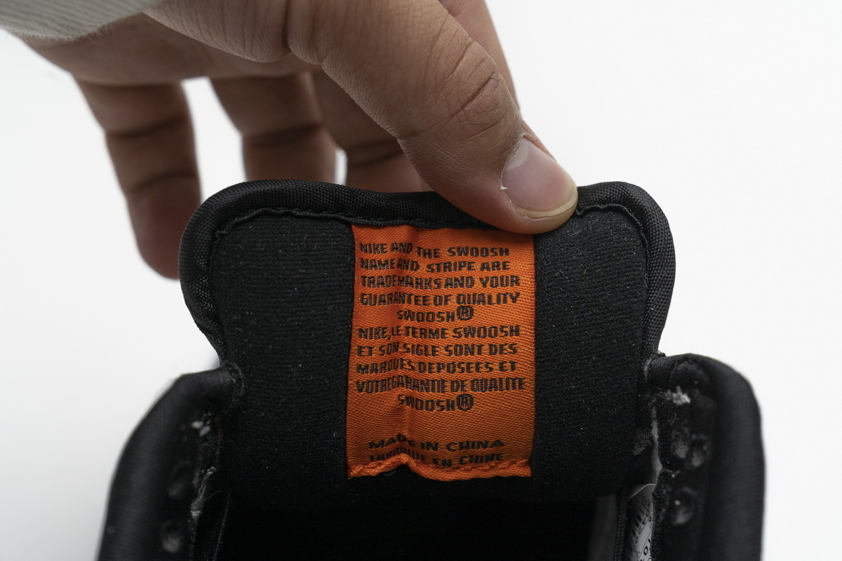 Nike SB Dunk Low Raygun Home