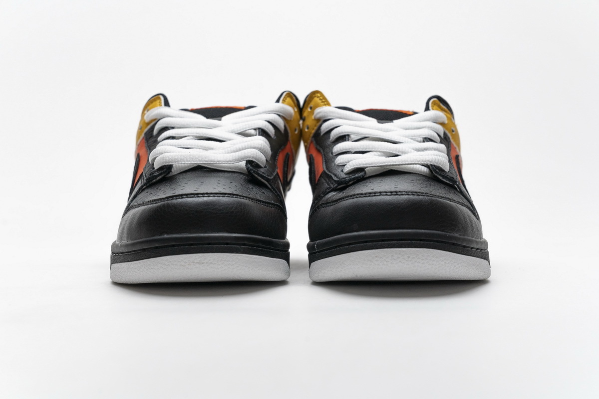 Nike Dunk SB Low Raygun