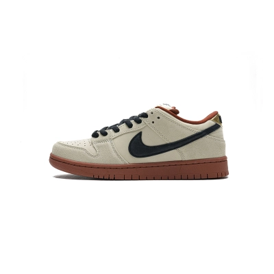 Nike SB Dunk Low Pro Hennessy BQ6817-100 01