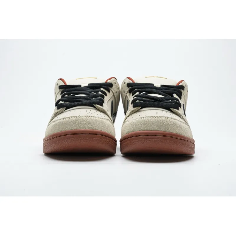 Nike SB Dunk Low Pro Hennessy