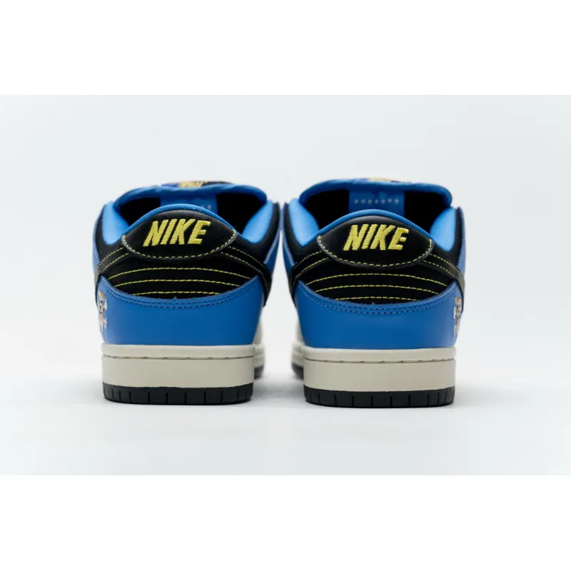 Nike SB Dunk Low Instant Skateboards