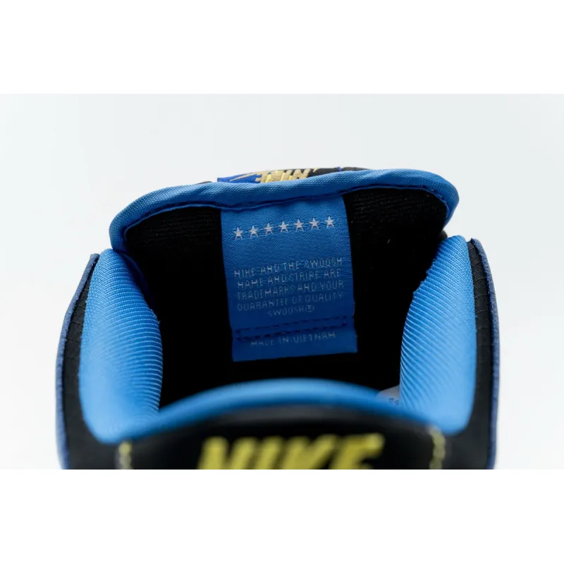 Nike SB Dunk Low Instant Skateboards