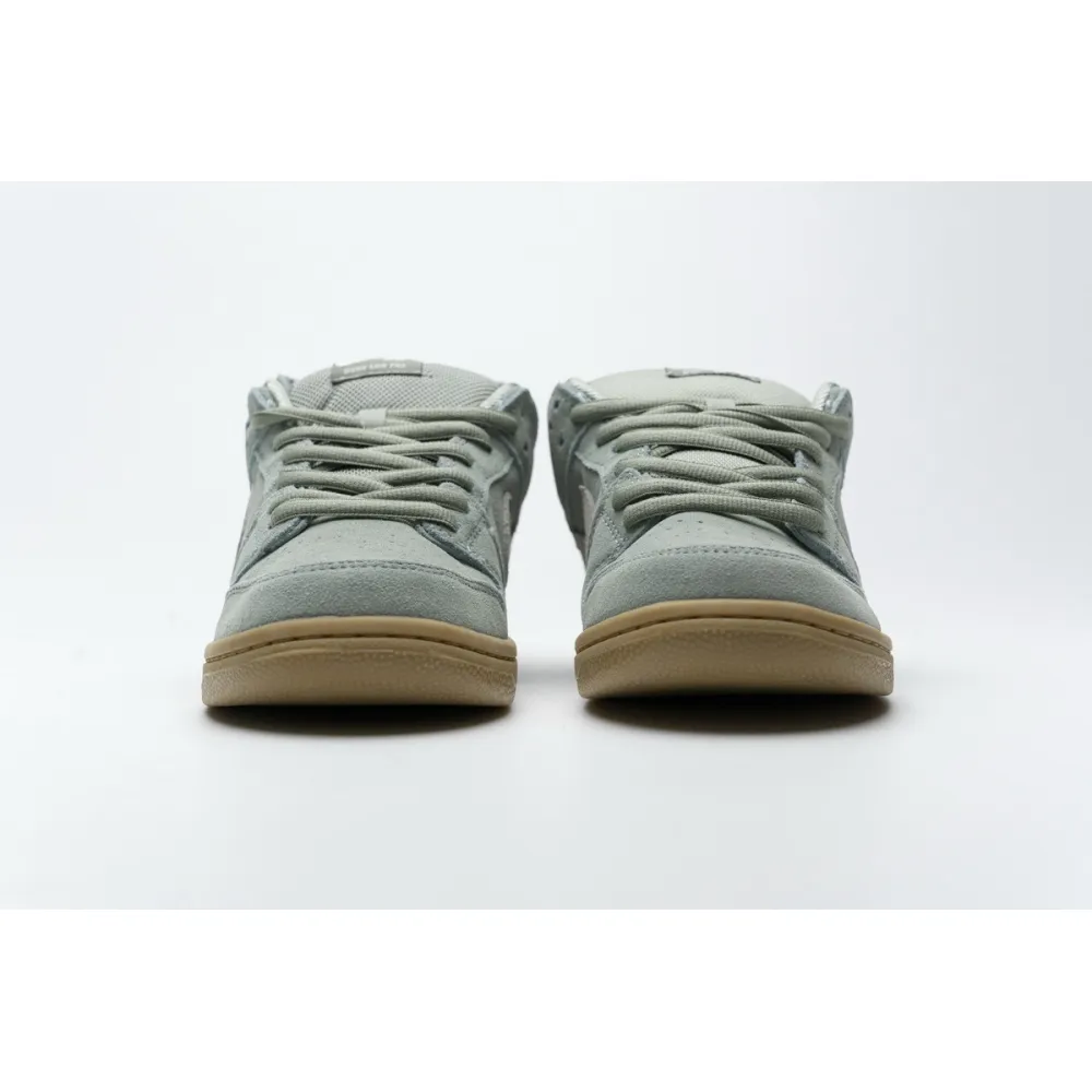Nike SB Dunk Low Island Green Gum