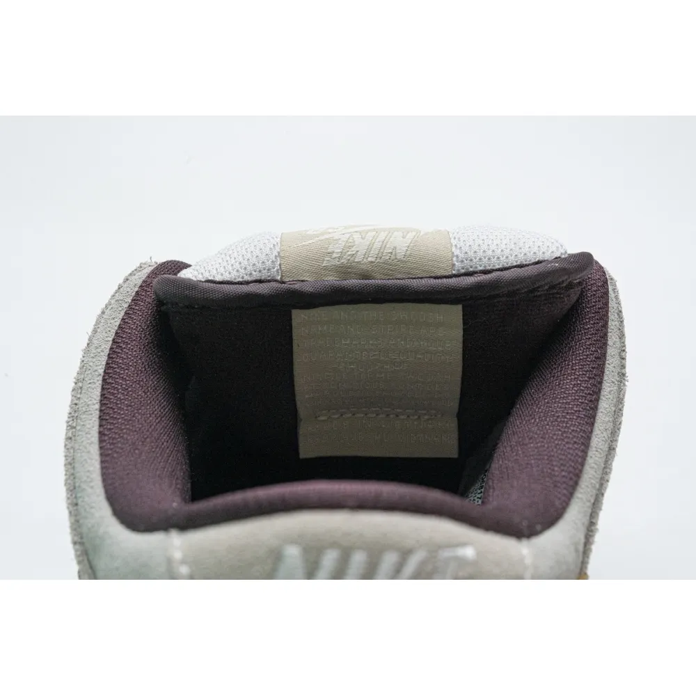 Nike SB Dunk Low Desert Sand Mahogany