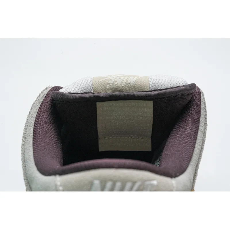 Nike SB Dunk Low Desert Sand Mahogany