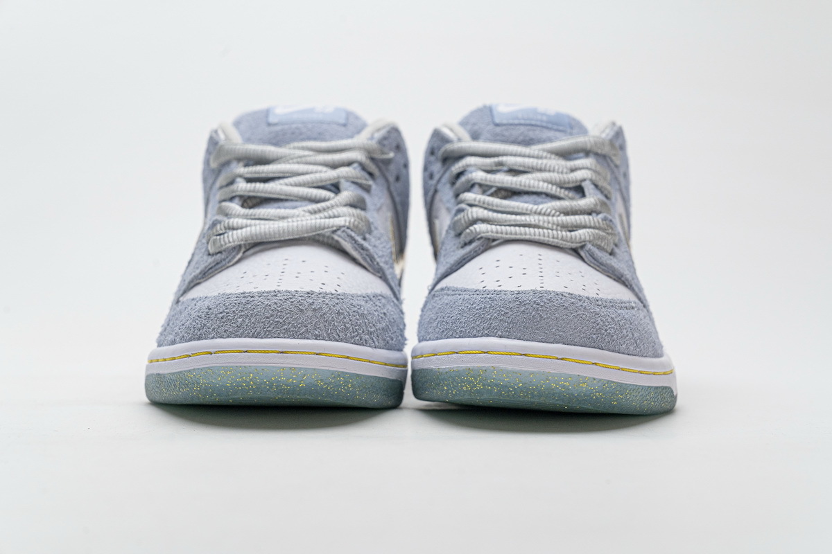 Nike SB Dunk Low Sean Cliver DC9936-100