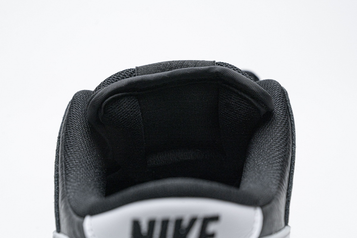 Nike SB Dunk Low Yin Yang