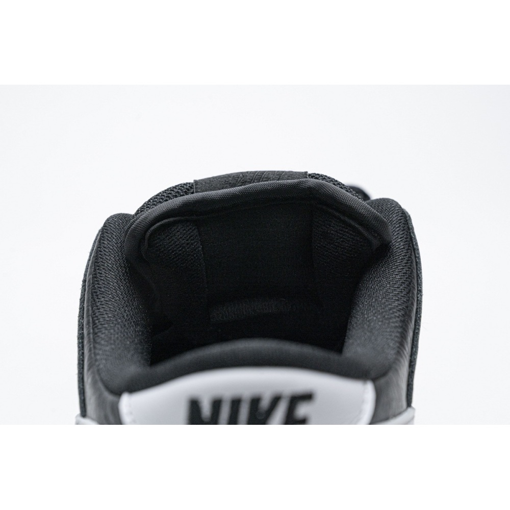 Nike SB Dunk Low Yin Yang