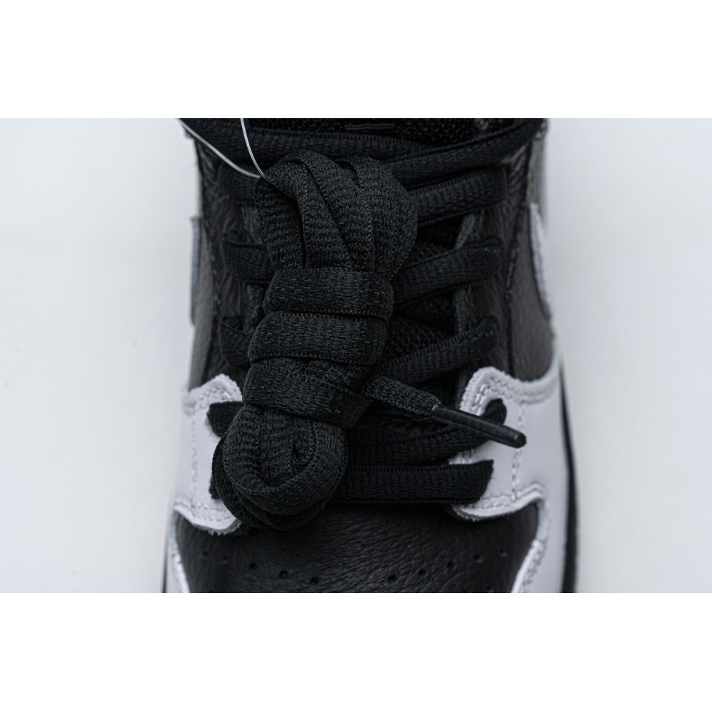 Nike SB Dunk Low Yin Yang